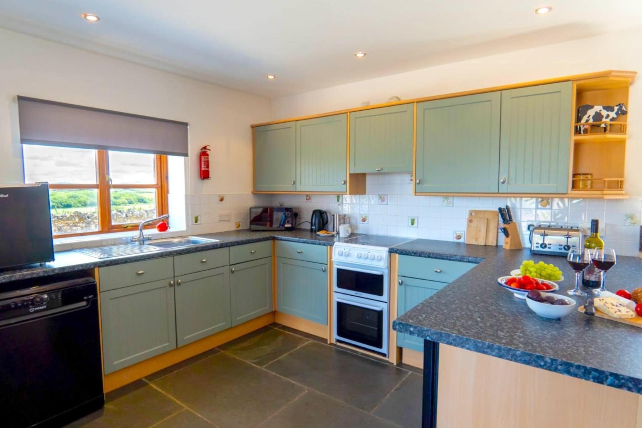 Olive Tree - Kitchen