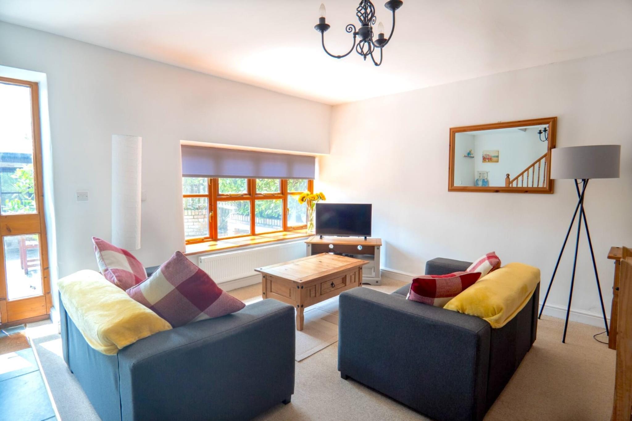 Rosemary Cottage - Living room