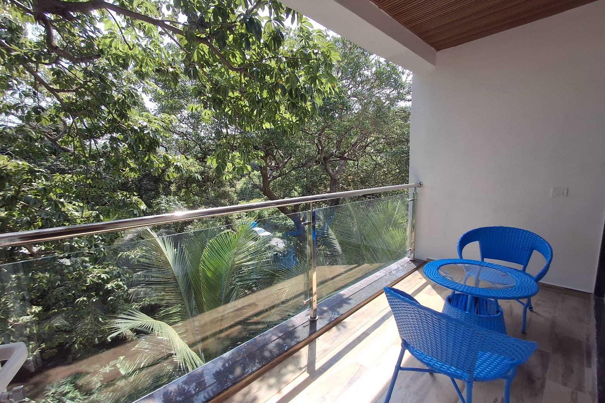 Ground floor: (Living room(single sofa bed, TV, dining table), Kitchen(electric kettle, coffee machine, microwave, fridge), bedroom(double bed, TV(flatscreen)), bedroom(double bed, TV(flatscreen)), bedroom(double bed, TV(flatscreen)), bedroom(double bed, TV(flatscreen)), bedroom(double bed, TV(flatscreen)), bathroom(shower, washbasin, toilet, shampoo, body soap), bathroom(shower, washbasin, toilet, shampoo, body soap), bathroom(shower, washbasin, toilet), bathroom(shower, washbasin, toilet), bathroom(shower, washbasin, toilet), balcony, swimming pool(private), iron)