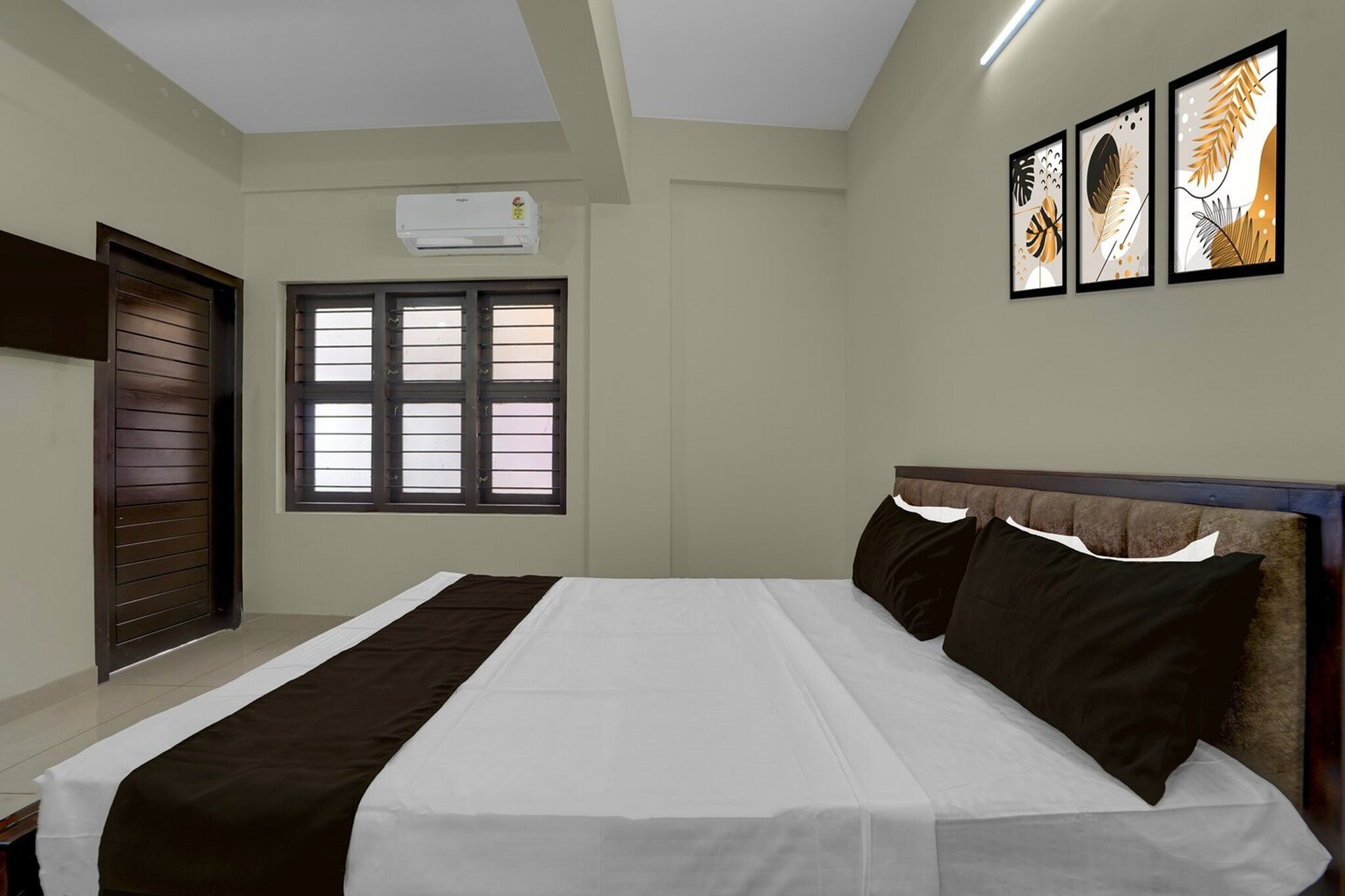 Hotel O Engineering College Sreekaryam