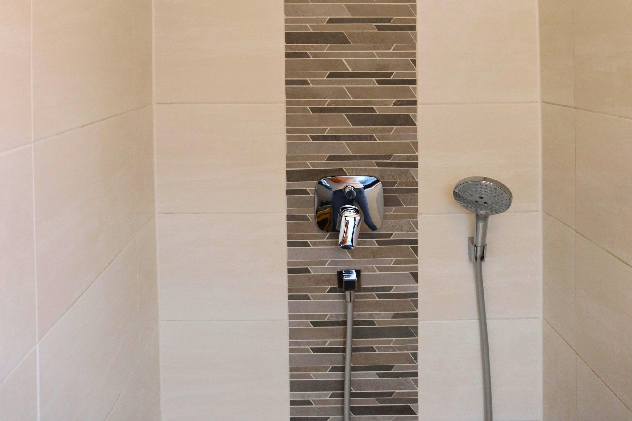 Eifel-Finca mit Whirlpool und Gartenlounge-Badkamer