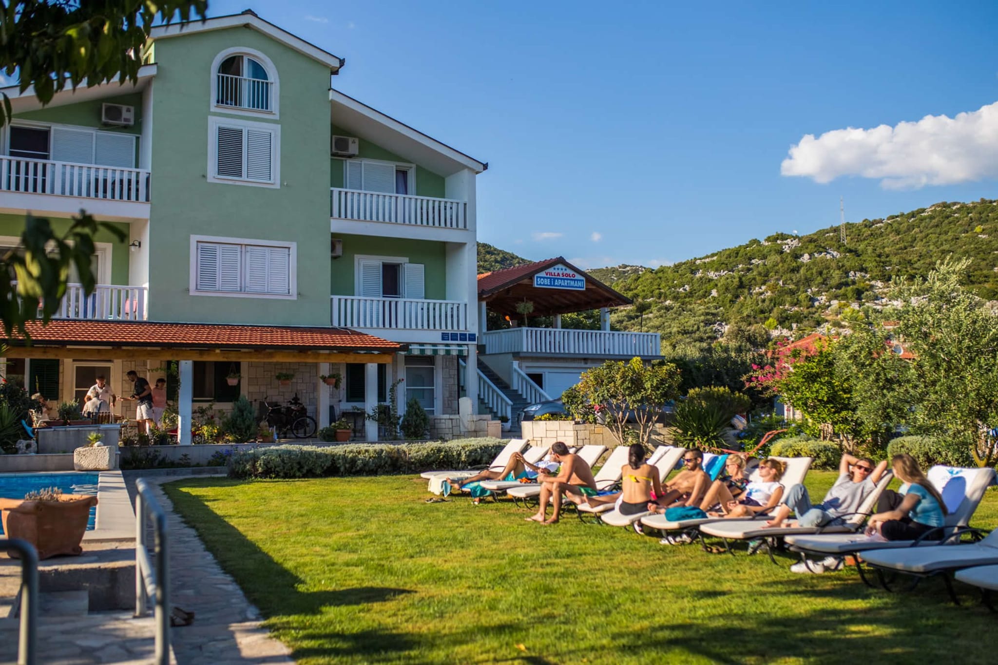 Villa Šolo – Peaceful Nature Park Getaway - Six Bedroom Villa With Heated Pool