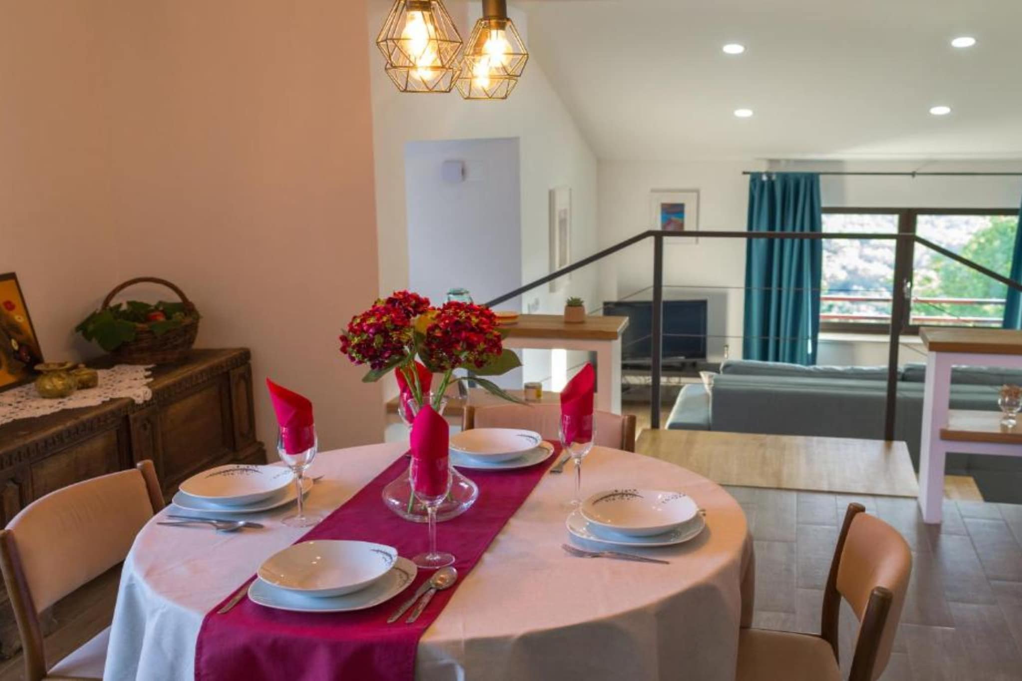 Istra Green Soul Apartment - Two Bedroom Apartment  with Terrace-Eetkamer