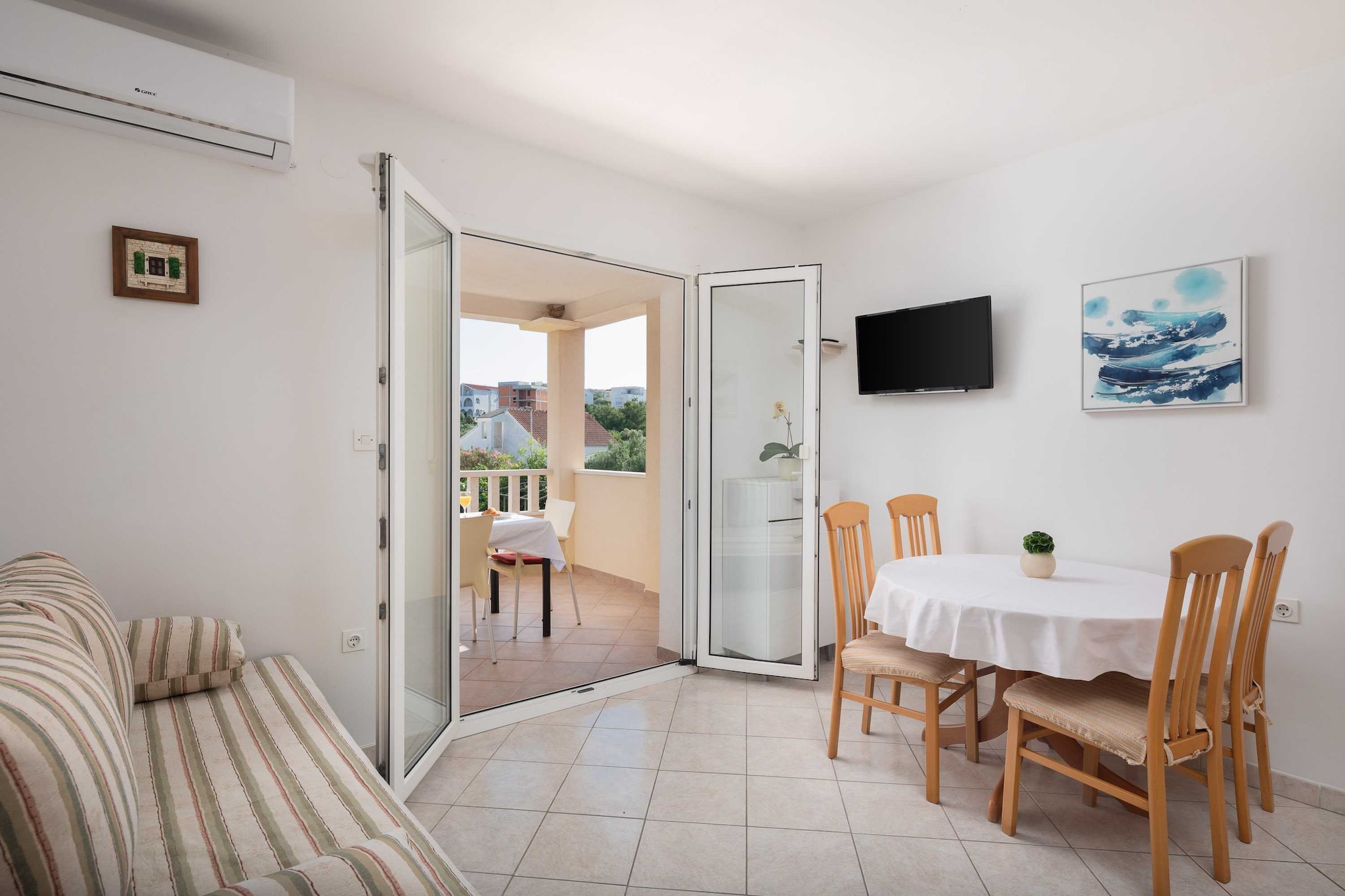 Apartments Bella Vista -One Bedroom Apartment with Terrace and Sea View (A2)-Chambre