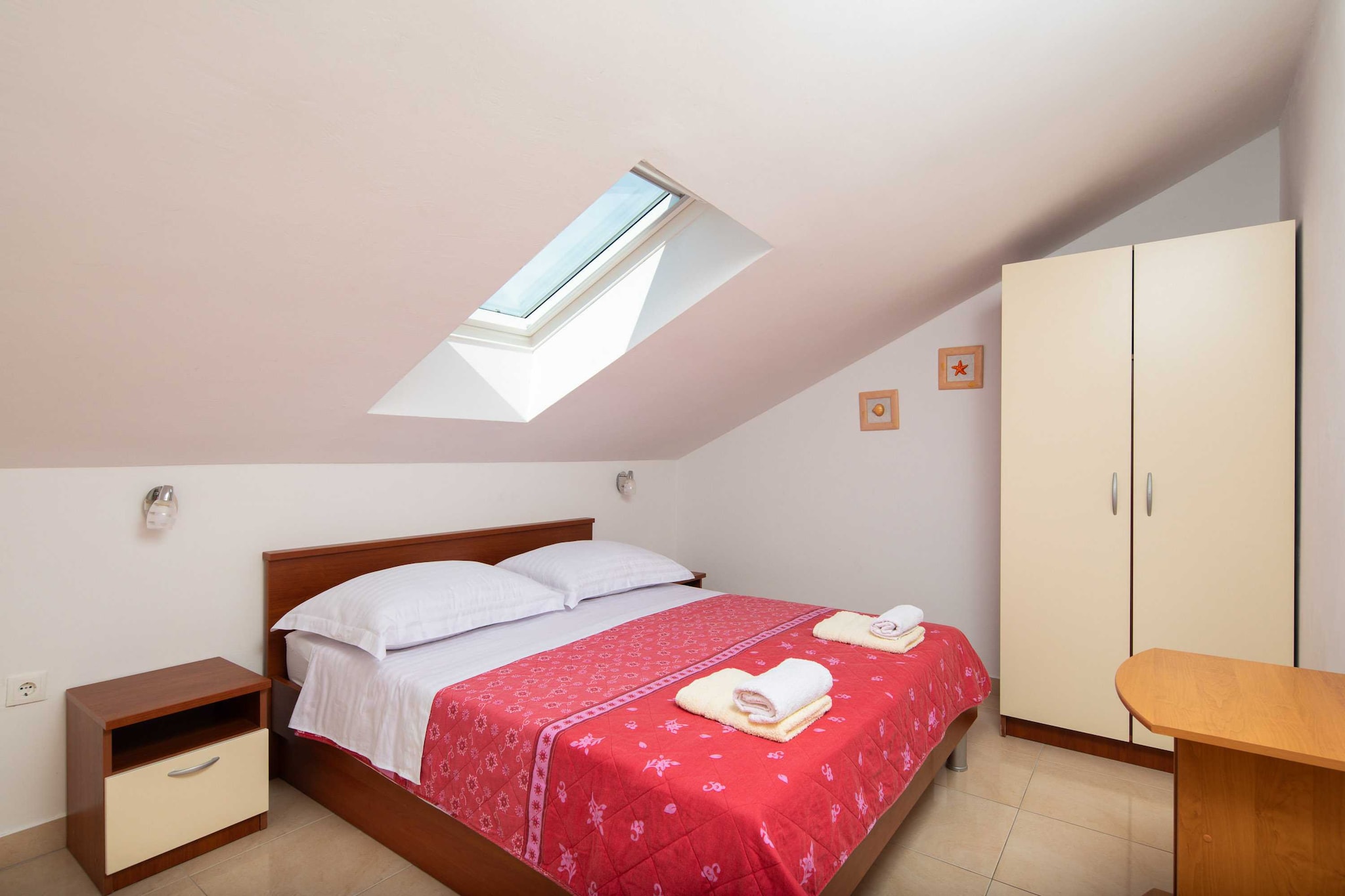 Apartment Bella Vista - Three Bedroom Apartment with Terrace  and Sea View(A6)-Chambre