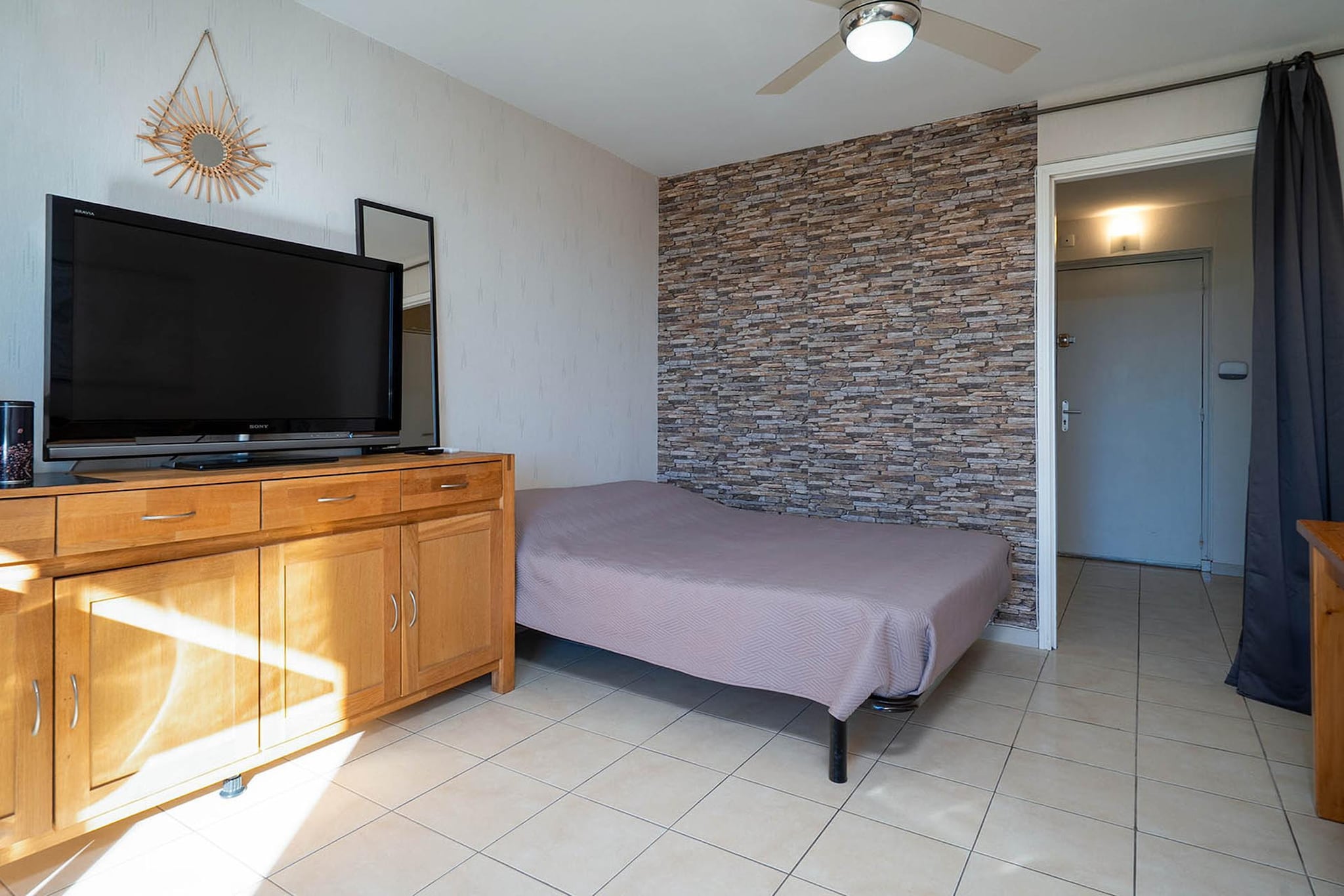 Le Colisee N°33 - ST4-Chambre