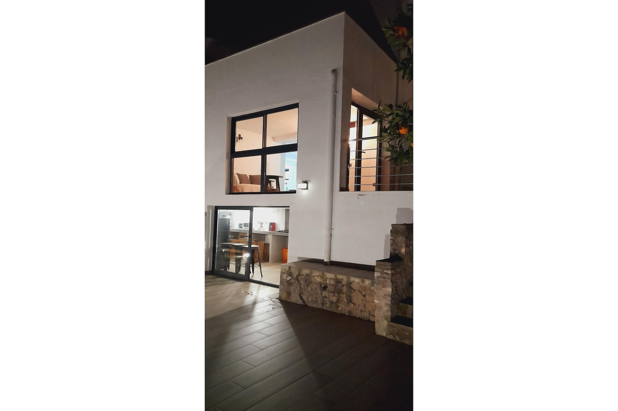 Villa Avril-Exterior in summer