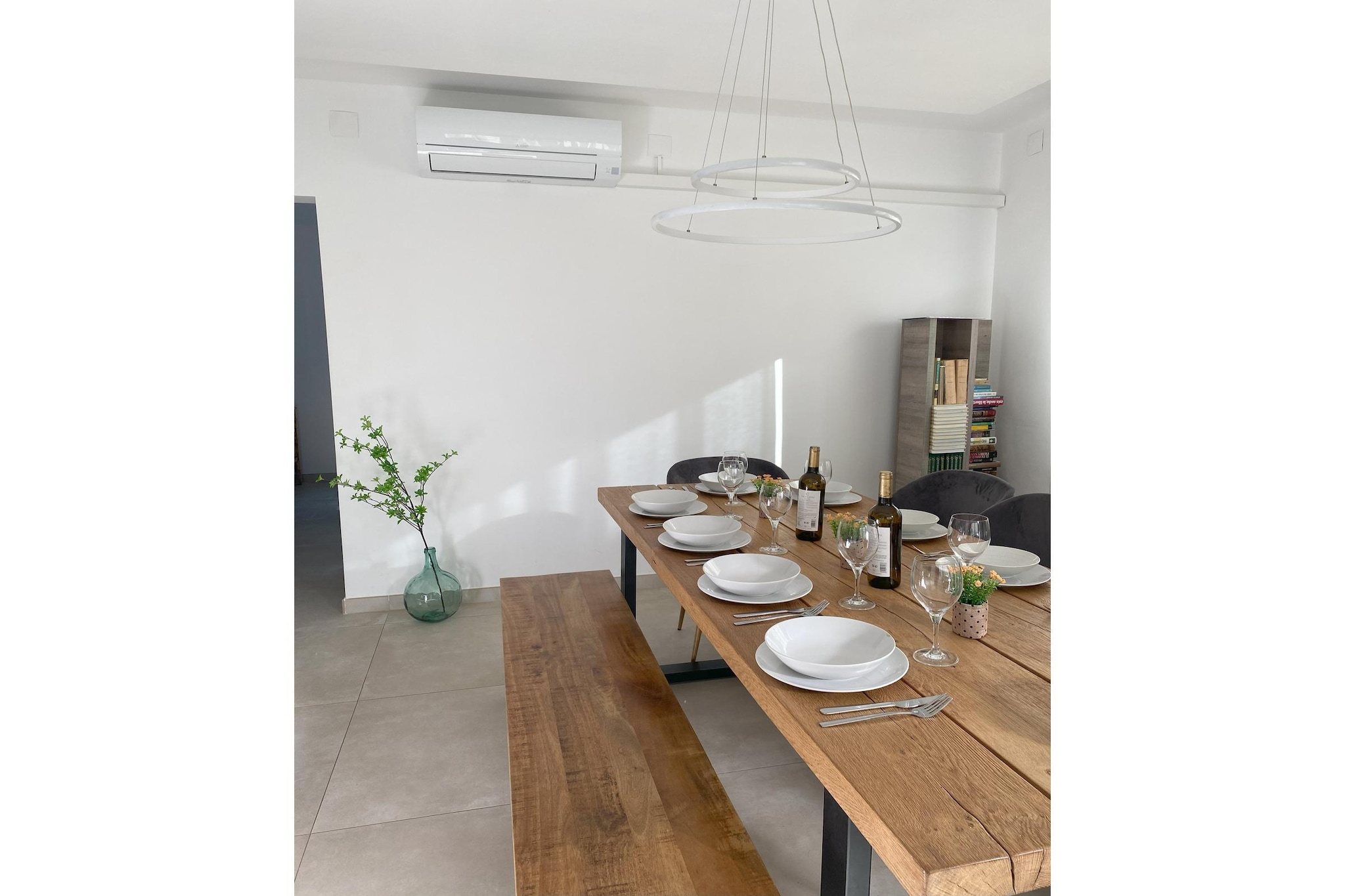 Villa Avril-Dining room