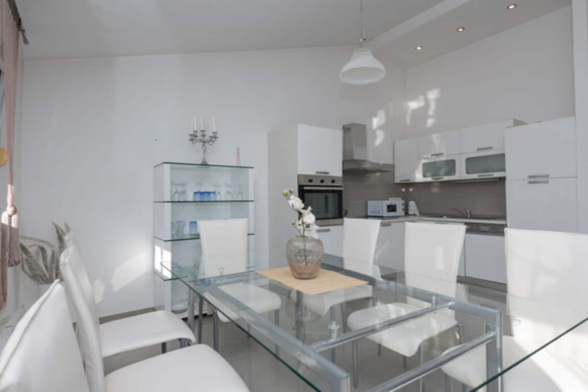 Charming Villa Nina with Pool - Four Bedroom Villa With Terrace and Swimming pool-Dining room