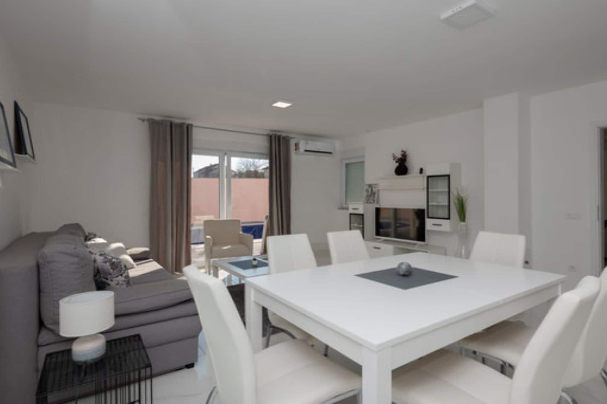 Charming Villa Nina with Pool - Four Bedroom Villa With Terrace and Swimming pool-Living room