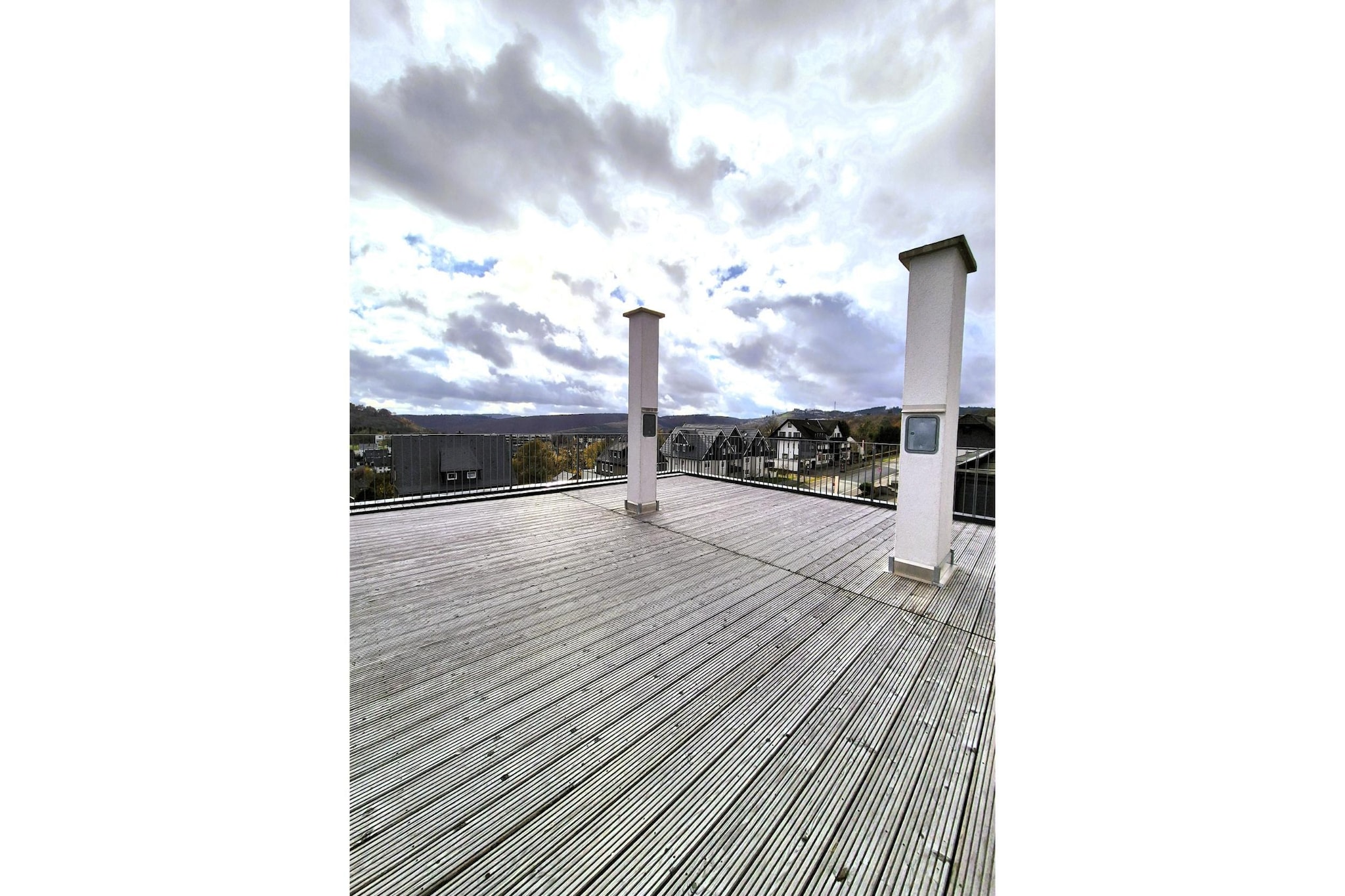 NEW ADD 1 SZ/4 P- Winterberg Appartement 21141 Penthouse-Terrasbalkon