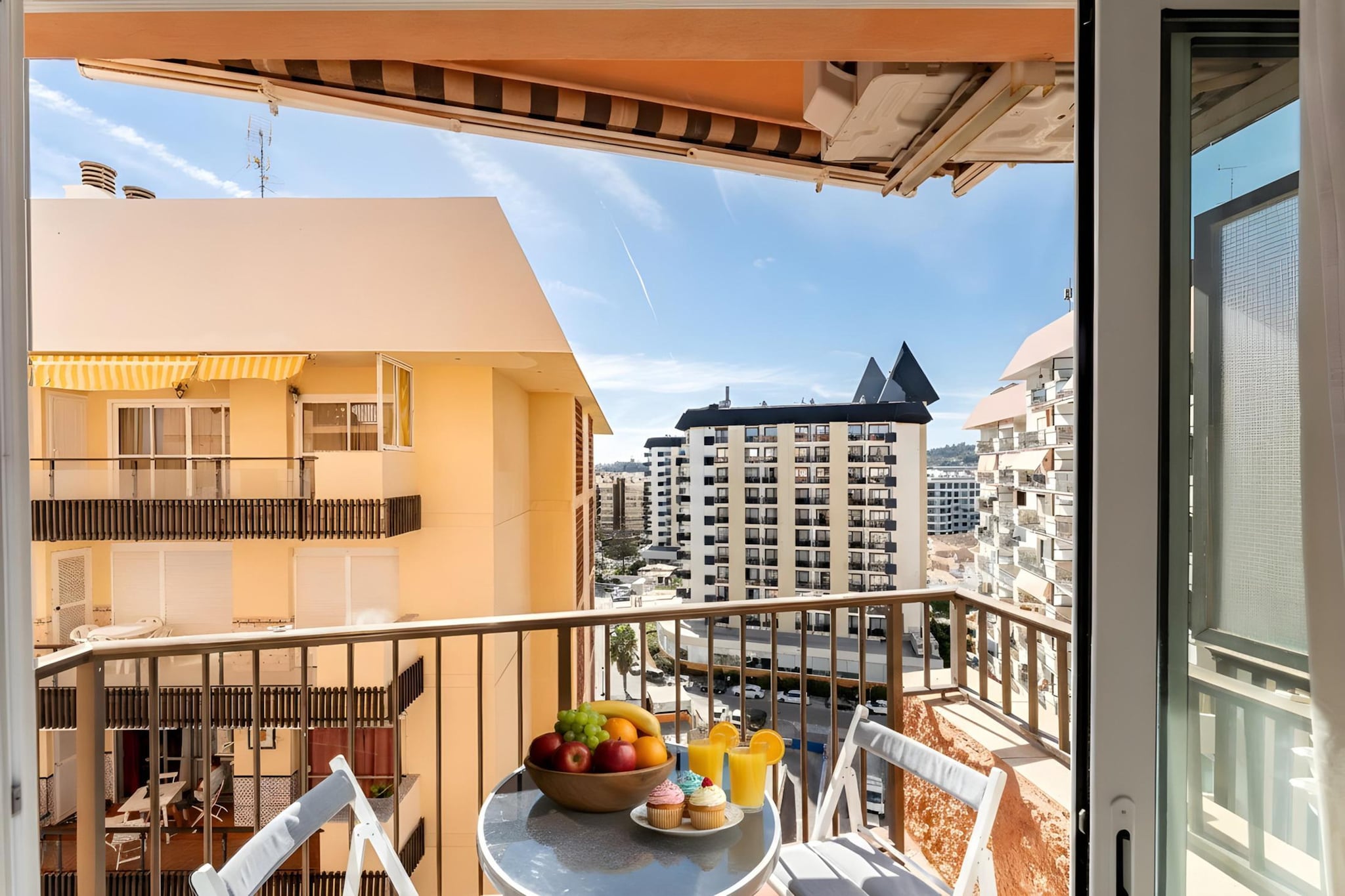 CT 402 - Faro's Perla Beachapartment Fuengirola-Terrace balcony