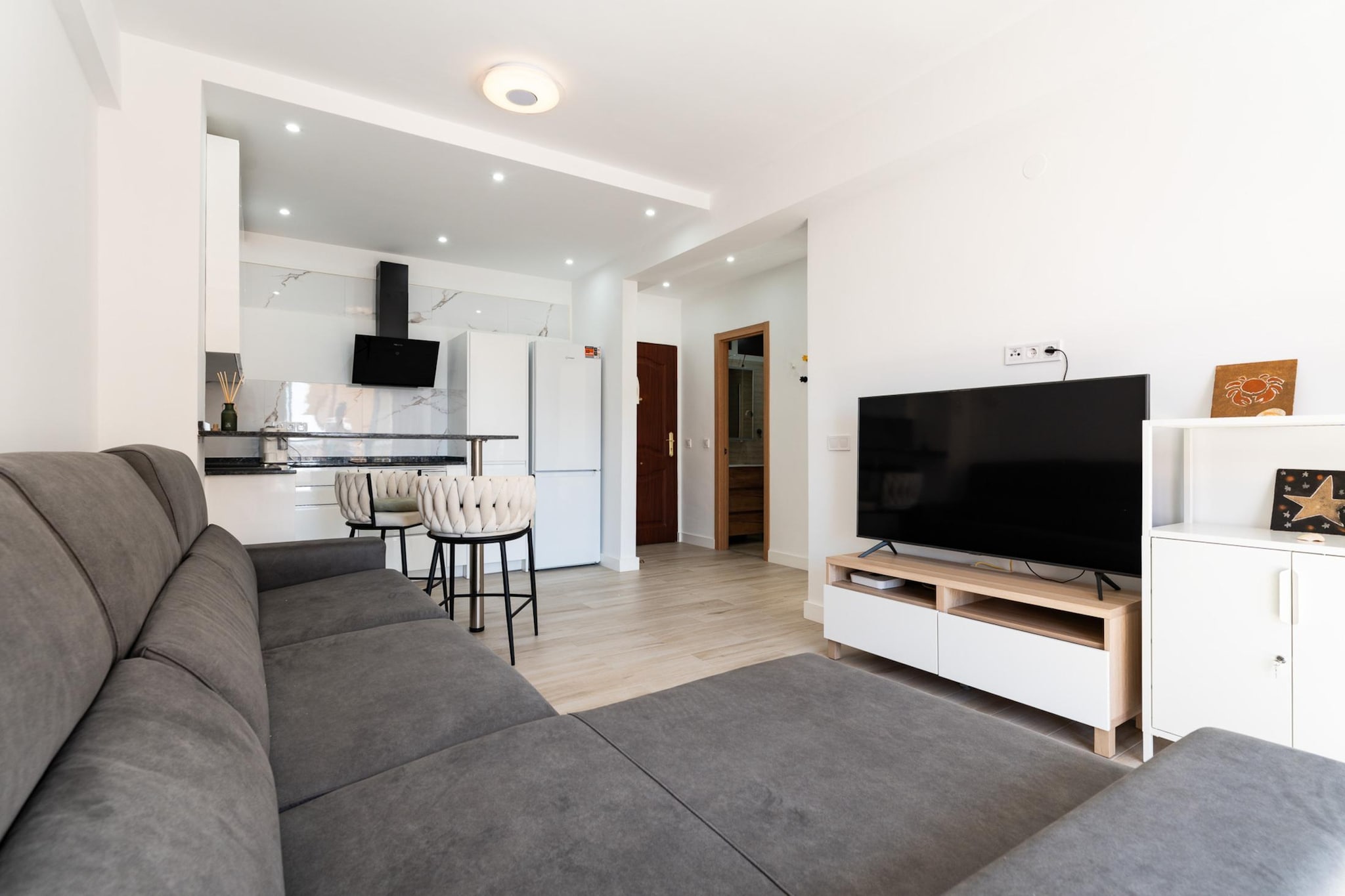 CT 402 - Faro's Perla Beachapartment Fuengirola-Living room