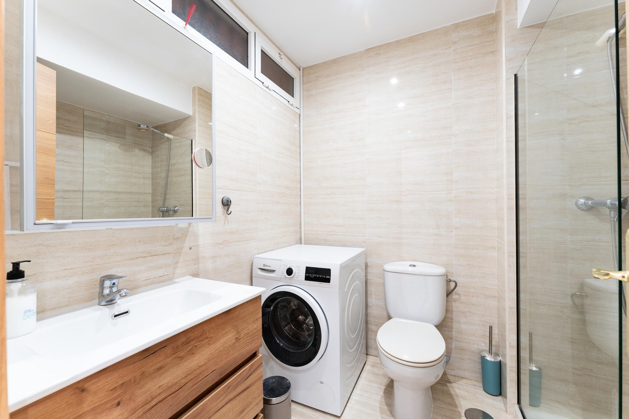 CT 402 - Faro's Perla Beachapartment Fuengirola-Bathroom