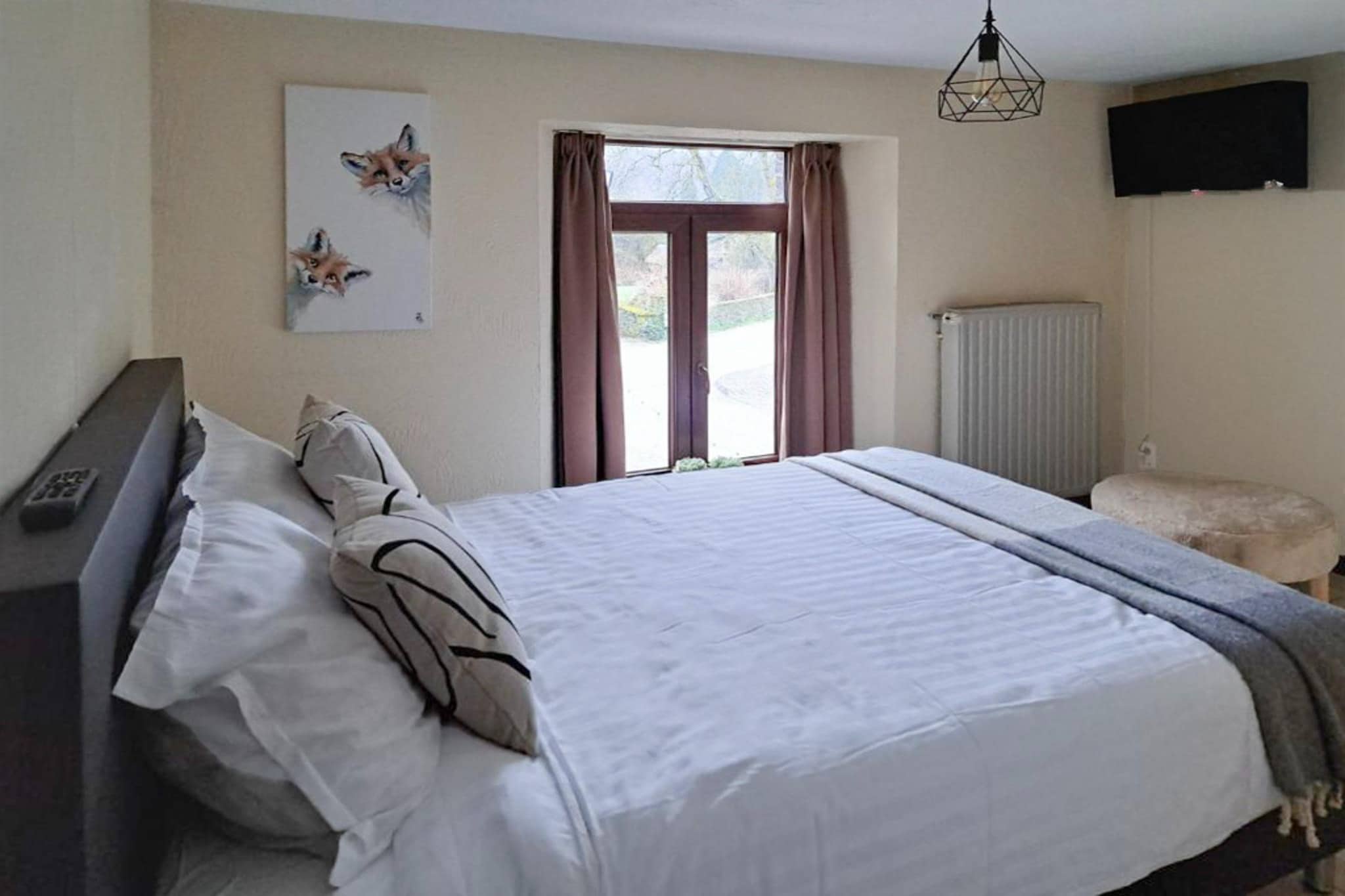 Au Coeur d'Alle - Double Room with Large Double Bed-Chambre