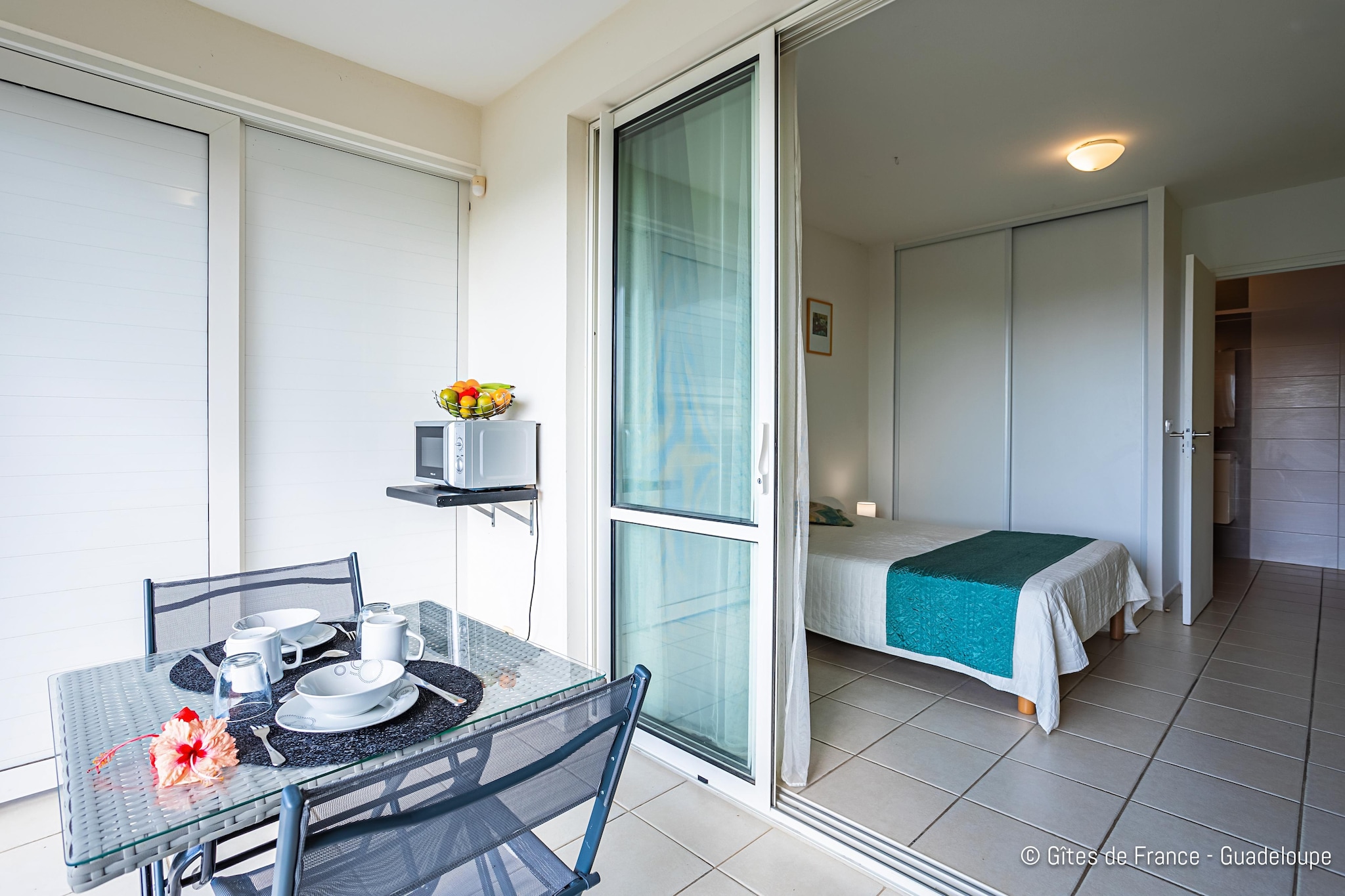 Paradise Bay Cozy studio by the sea-Terrasse / balcon