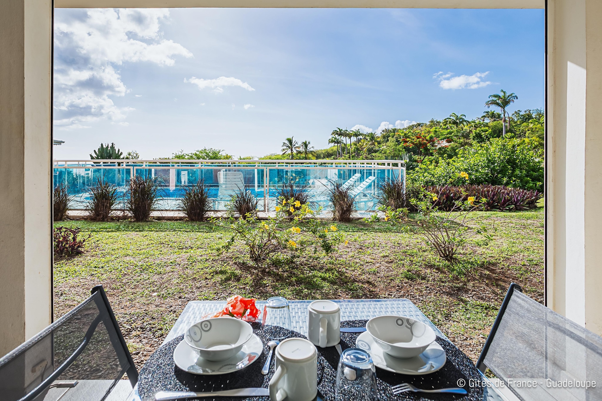 Paradise Bay Cozy studio by the sea-Terrasse / balcon