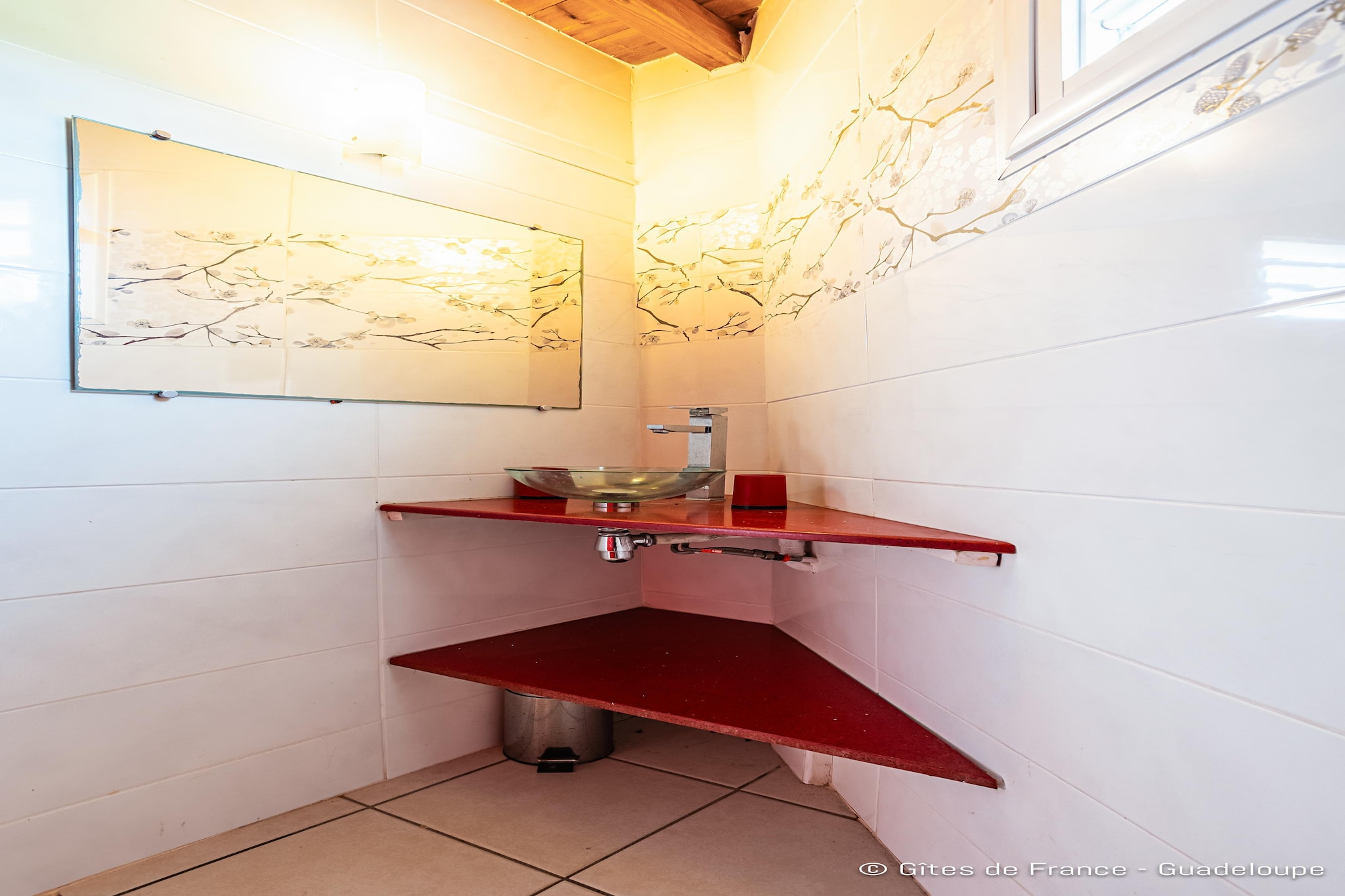 Paradise Bay Bungalow cosy bord de mer et piscine-Salle de bain