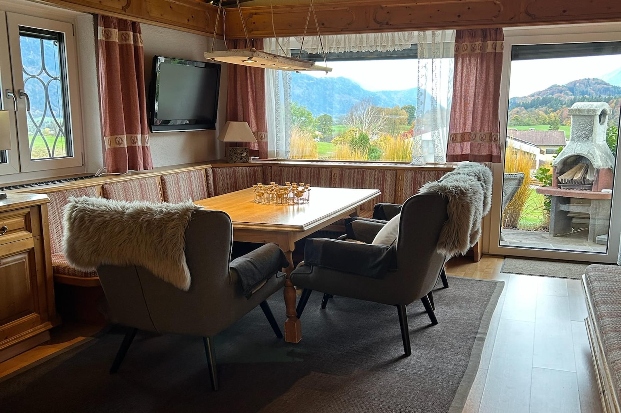 Haus Stern Anna-Esszimmer