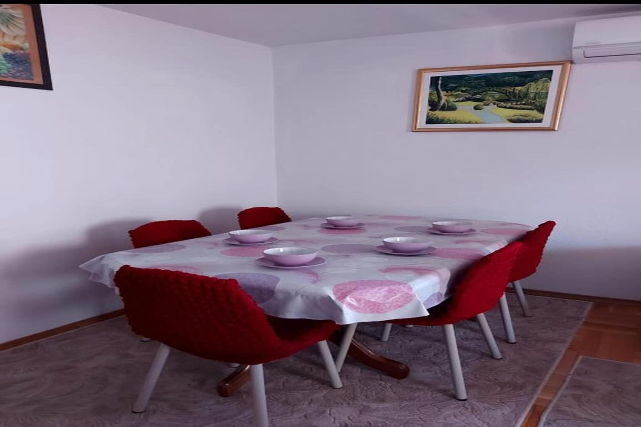 On the 1st floor: (Living room(TV, dining table, fireplace, seating area), open kitchen(electric kettle, coffee machine, microwave, dishwasher, fridge-freezer, dishes and cutlery, Cooking basics), bedroom(double bed), bedroom, bathroom(shower, washbasin, toilet))\n\nInternet access, grill, washing machine, terrace, parking, swimming pool(shared with other guests)