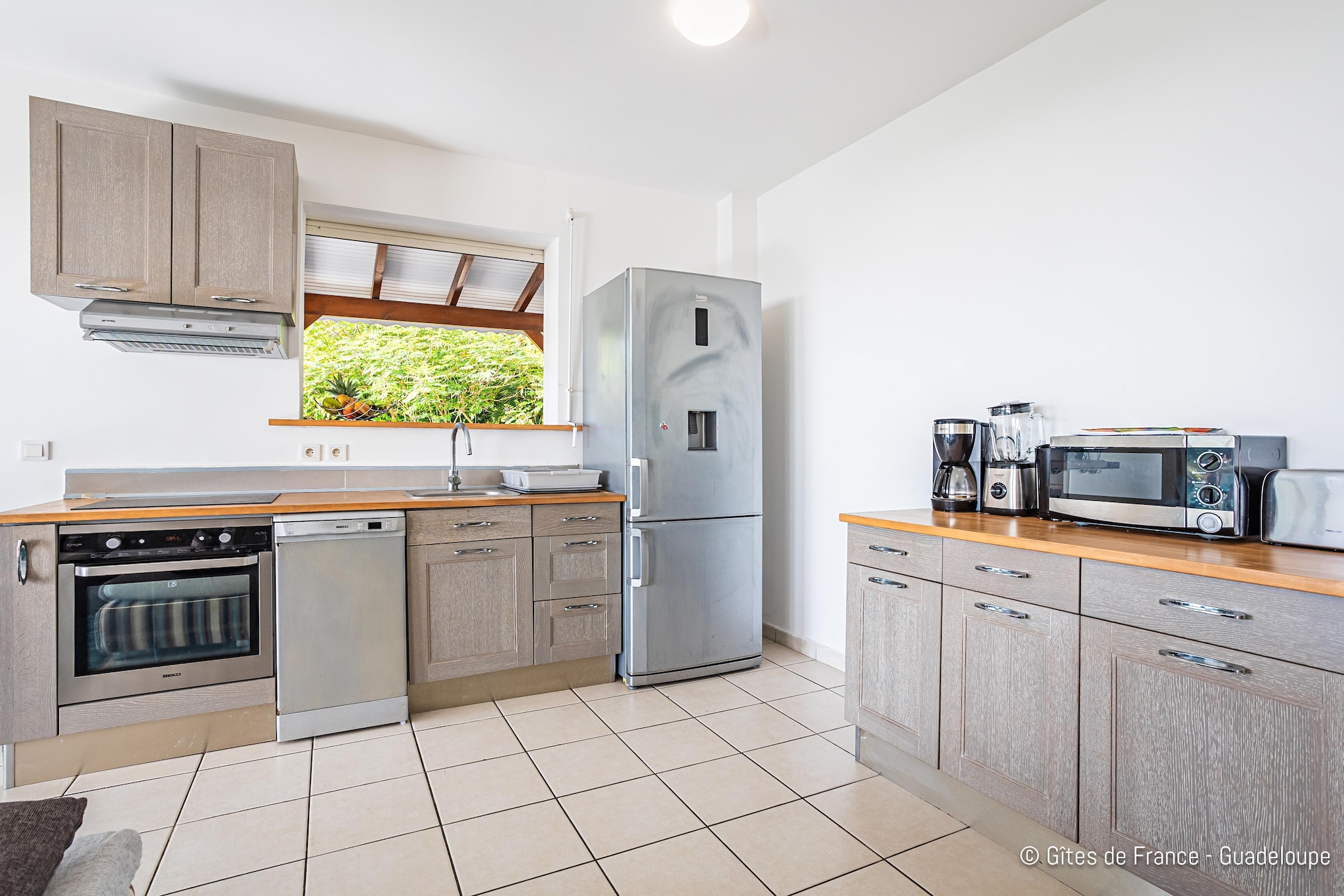 Paradise Bay Villa standing avec vue sur mer Non Remboursable-Cuisine