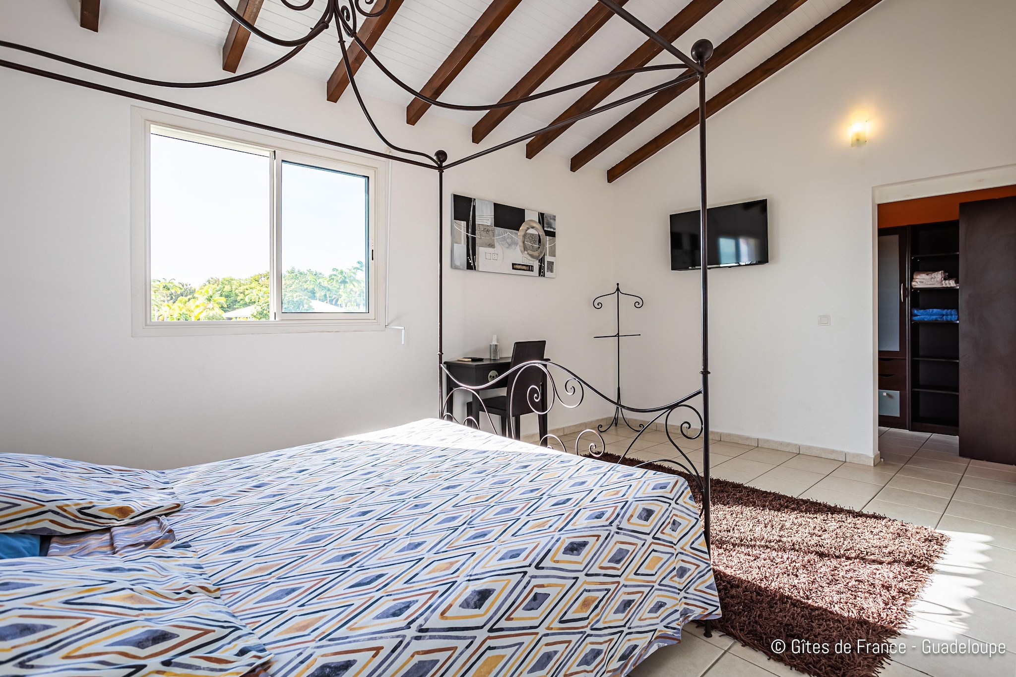 Paradise Bay Villa standing avec vue sur mer Non Remboursable-Image-tags.