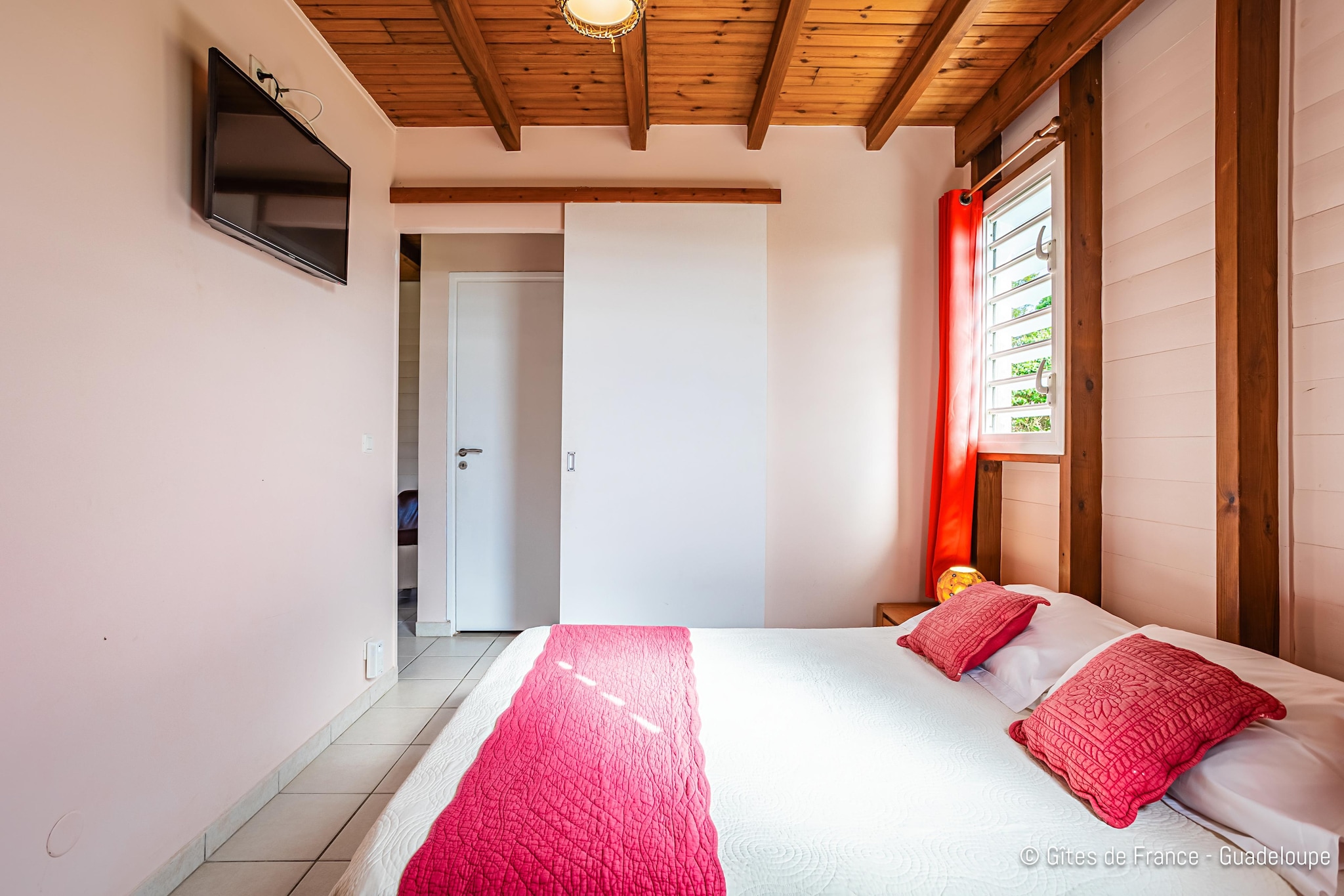 Complexe entier-Résidence-Villa-Salle de Bain amenagée-Vue mer-Chambre