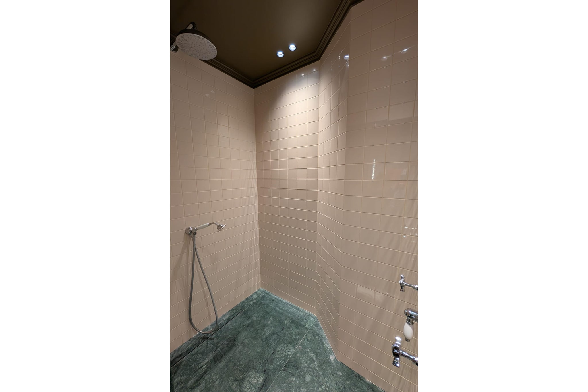 Hotel Palais - Standard Double Room - CRS-Badkamer