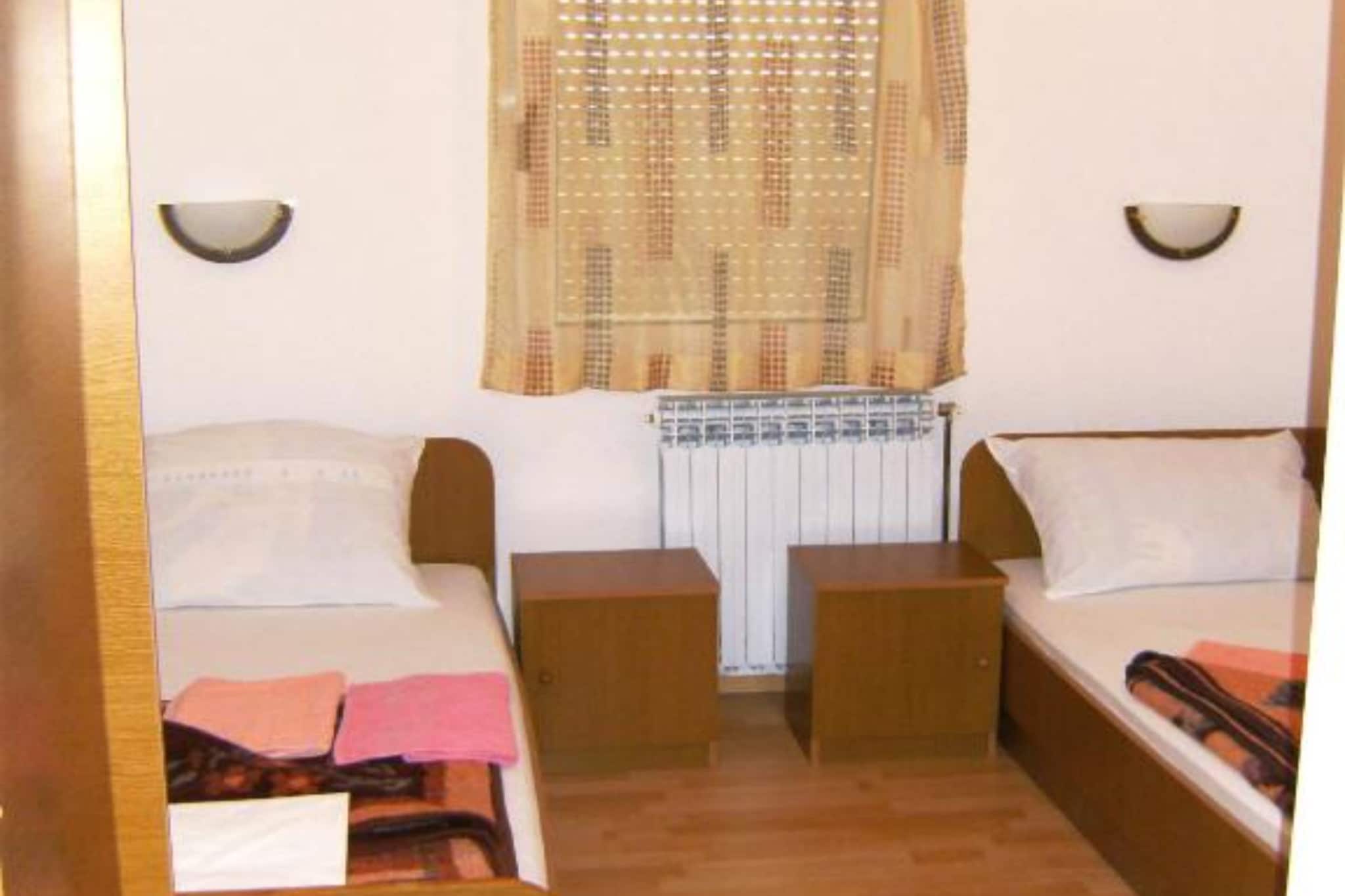 Elez Serenity Guesthouse - Twin room with Balcony