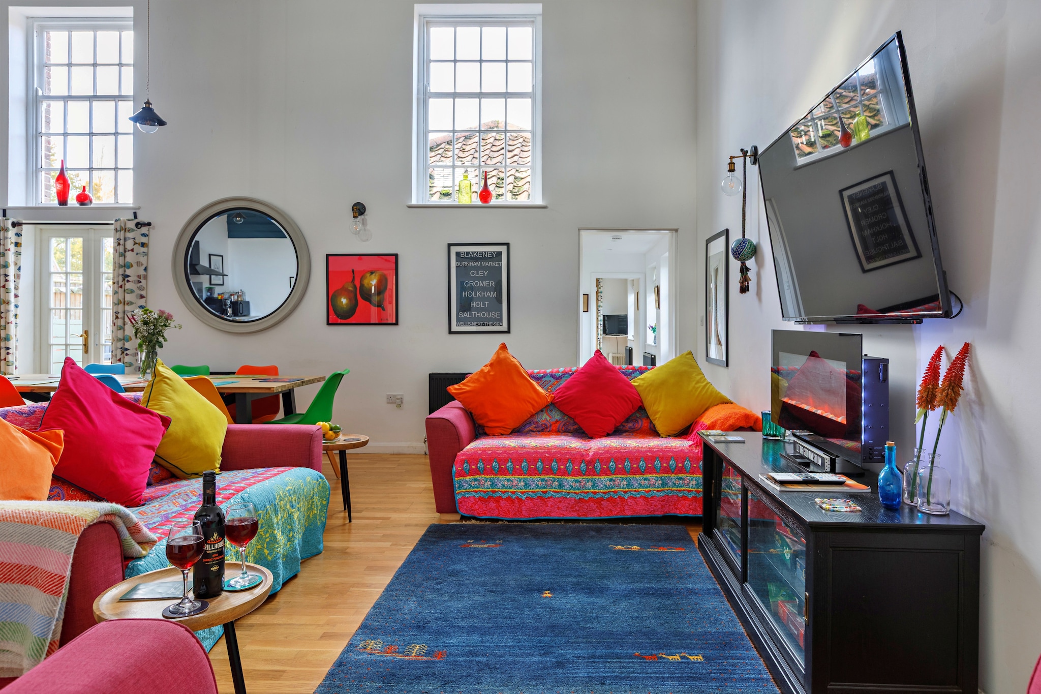 The Chapel - Living room
