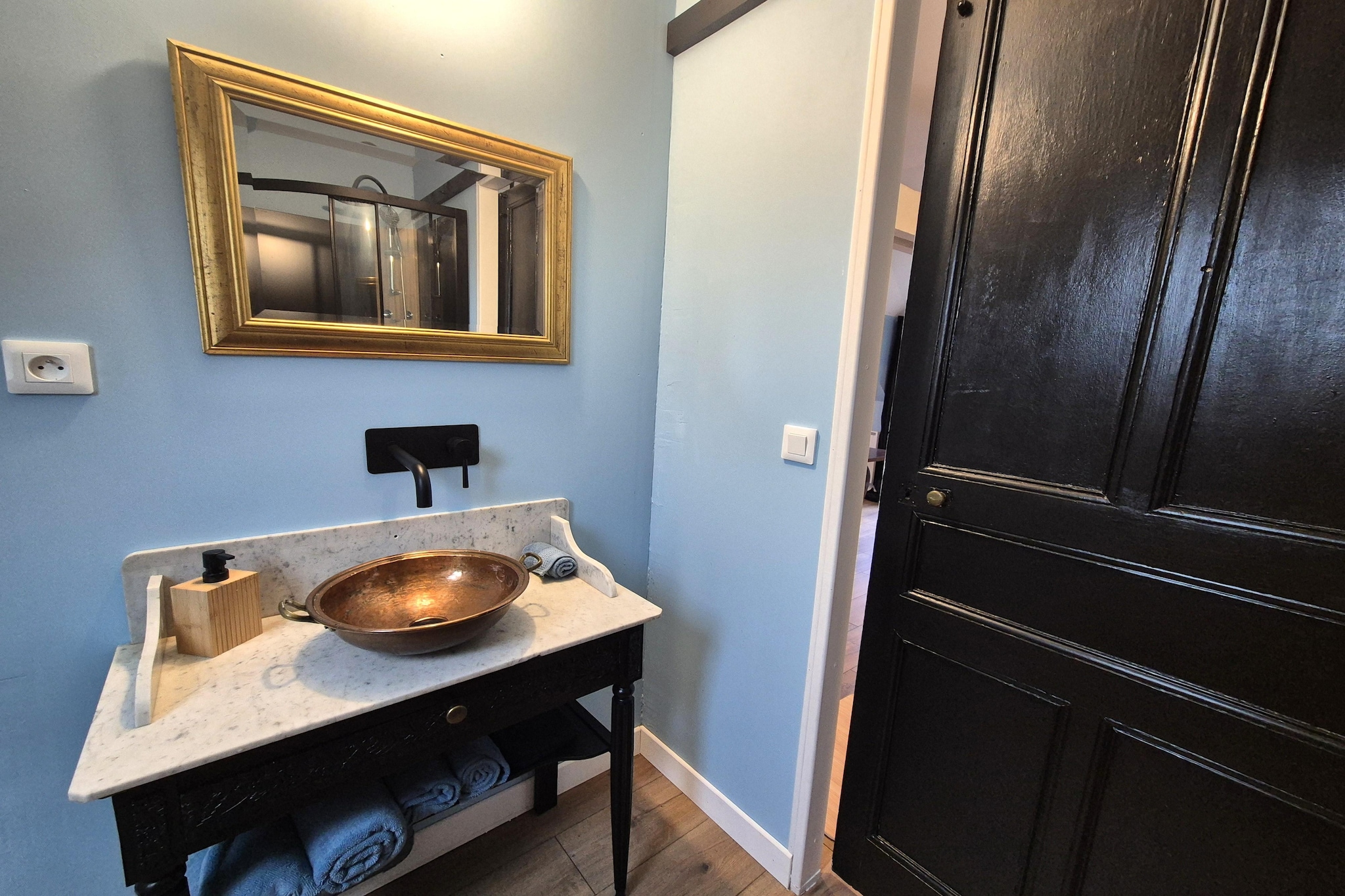 Studio au 1er étage-Badkamer