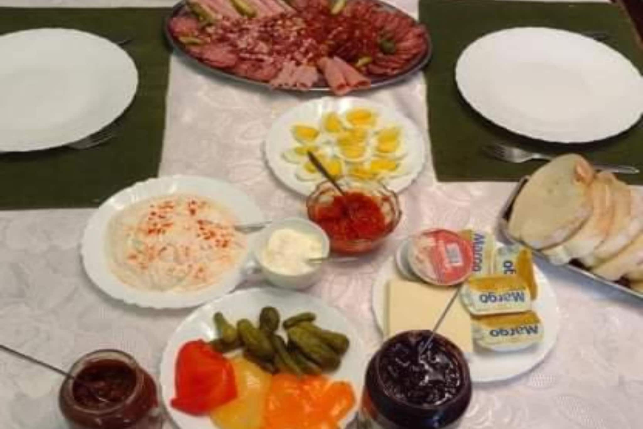 One Bedroom Magic Room (1)-équipements