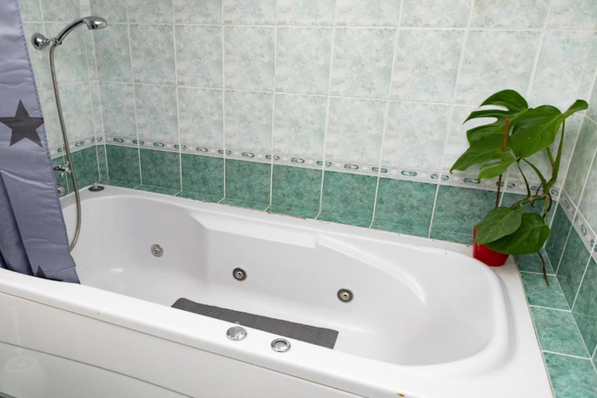 One Bedroom Magic Room (1)-Salle de bain