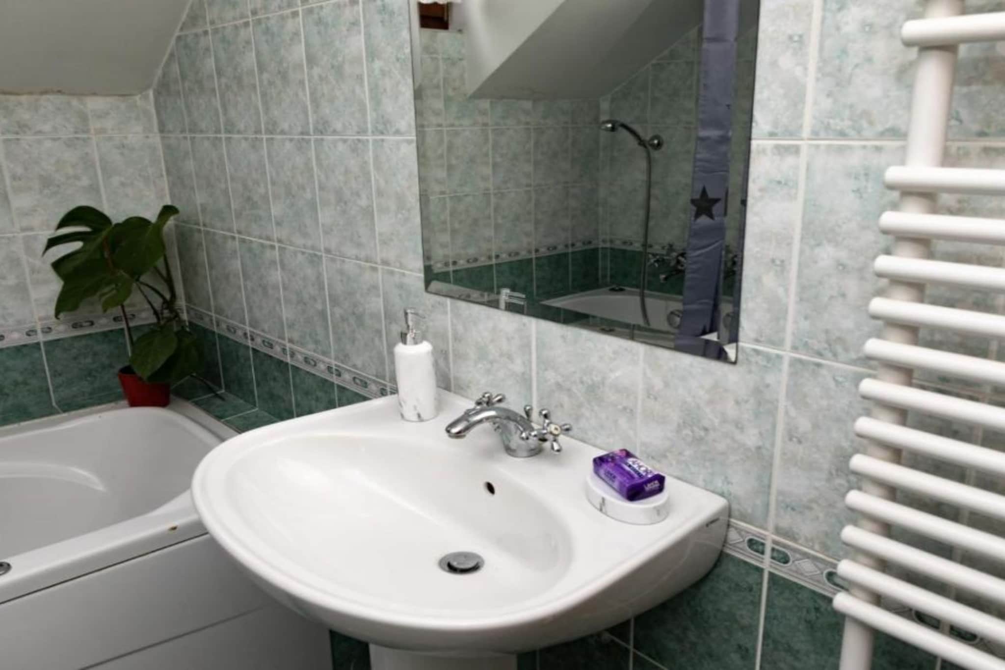 One Bedroom Dream Room (2)-Badkamer