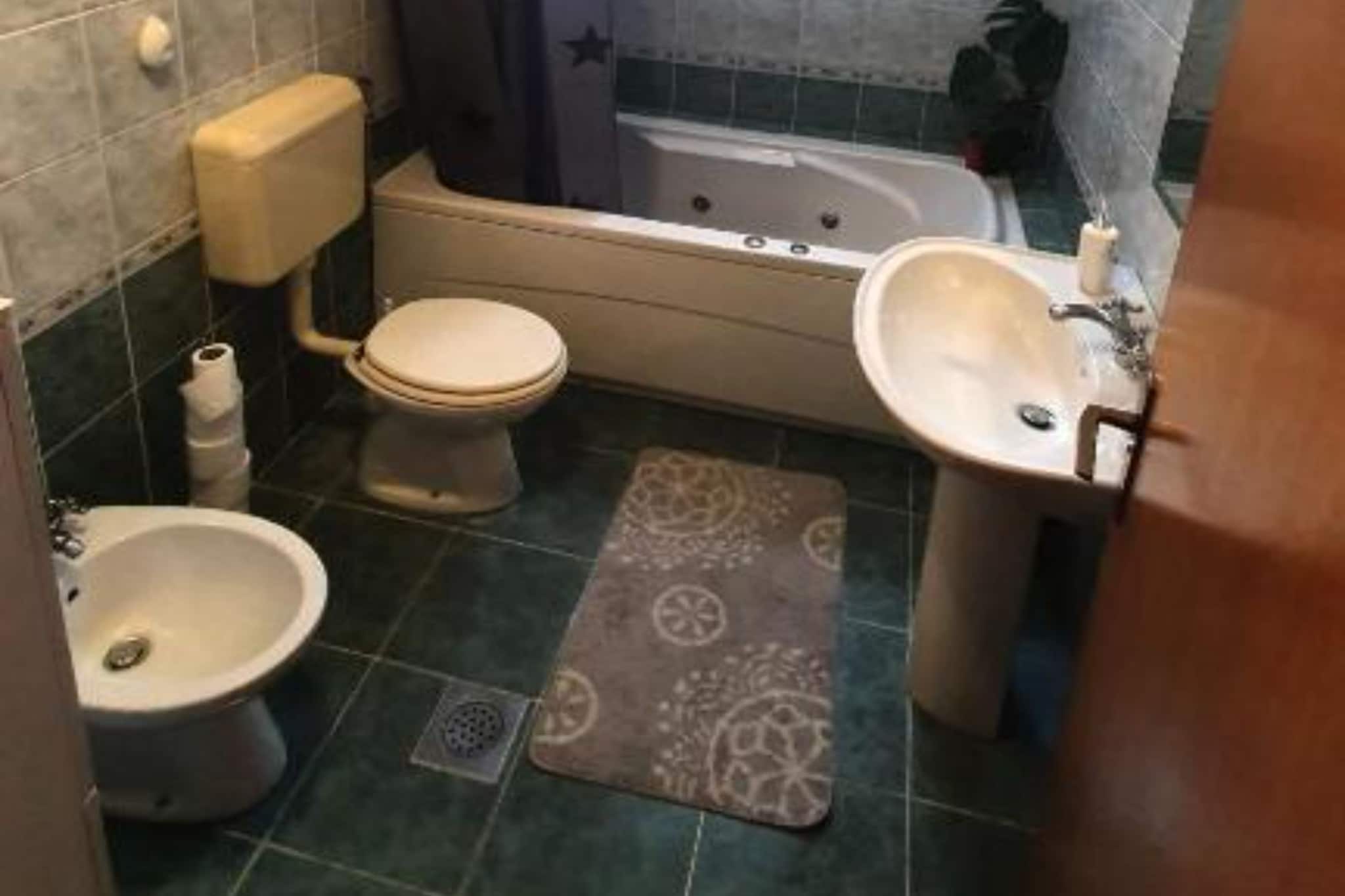 One Bedroom Dream Room (2)-Salle de bain