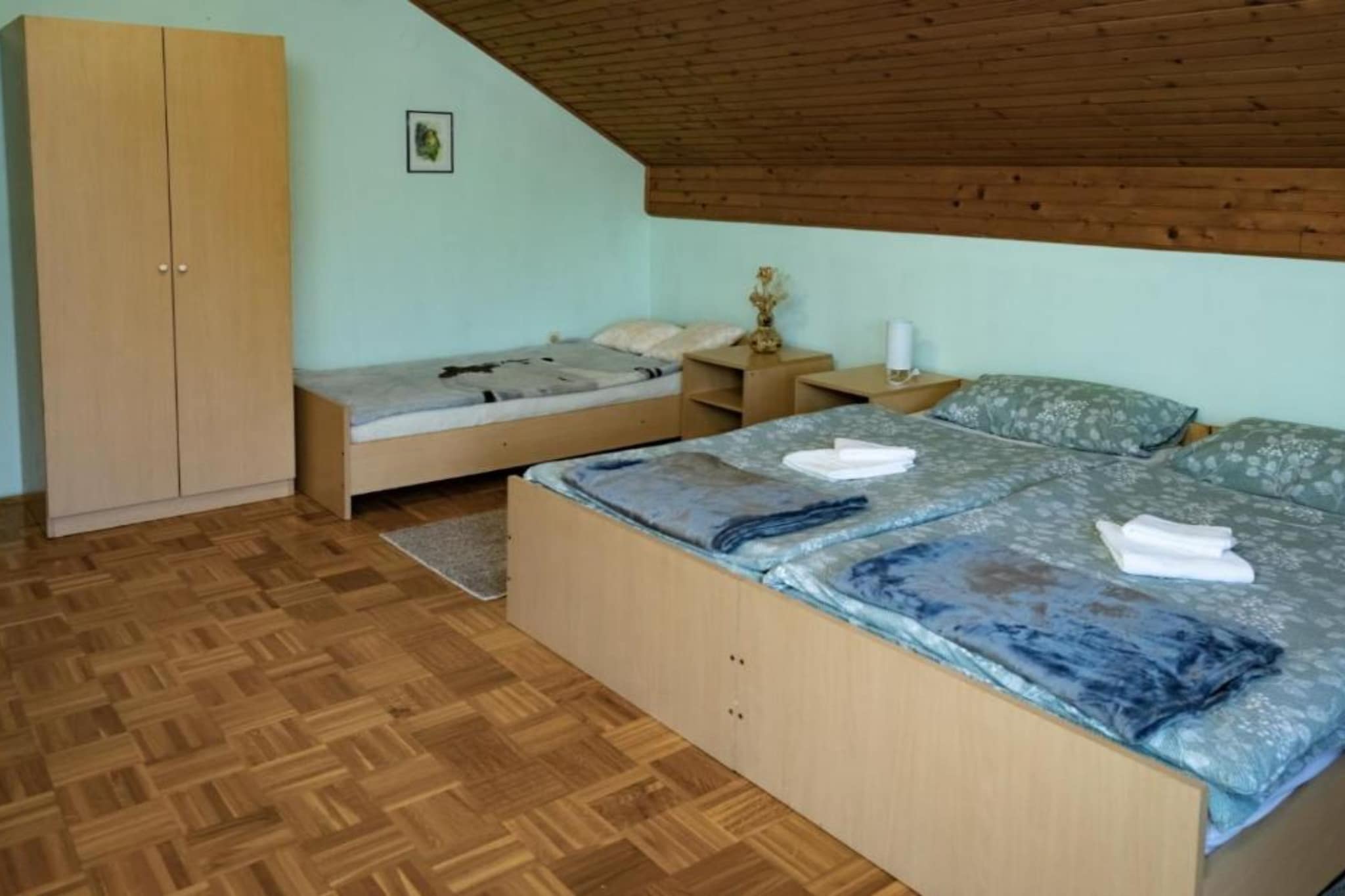 One Bedroom Dream Room (2)-Chambre