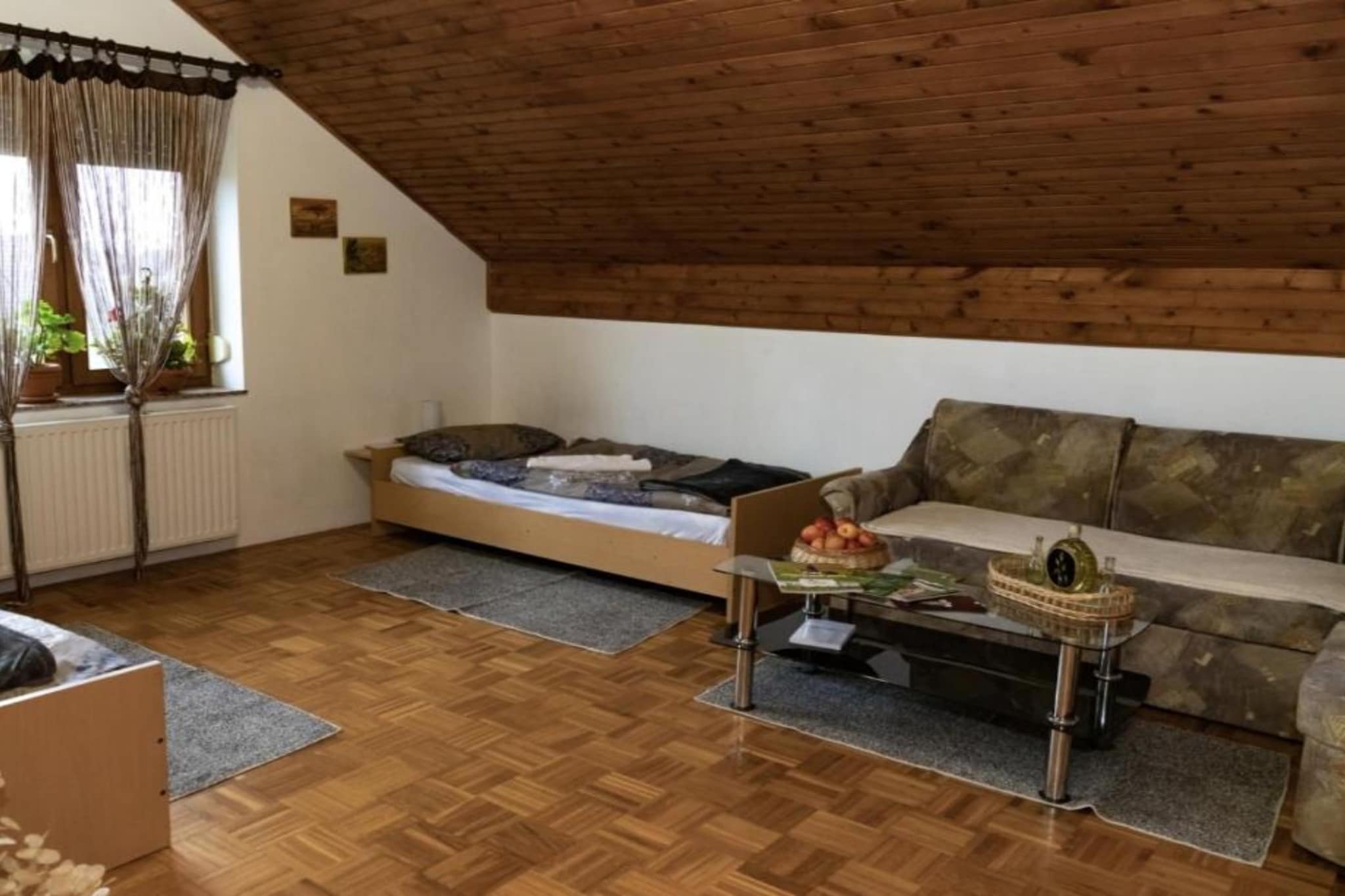 One Bedroom Dream Room (2)-Chambre