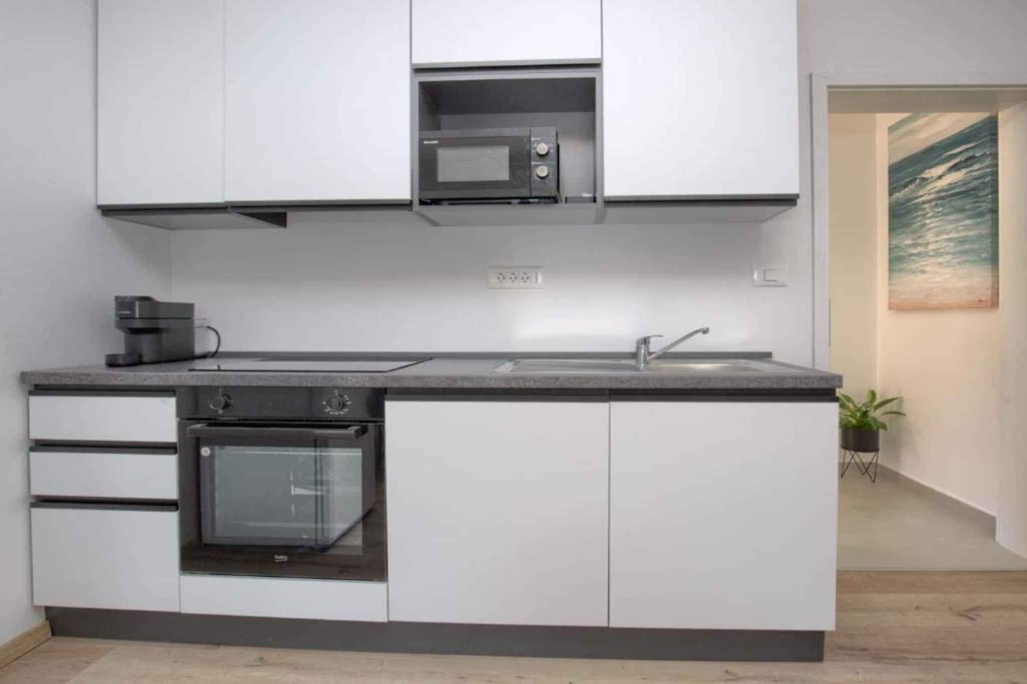 Apartments Mons - Two Bedroom Apartment With Terrace (A2)-Im Freien