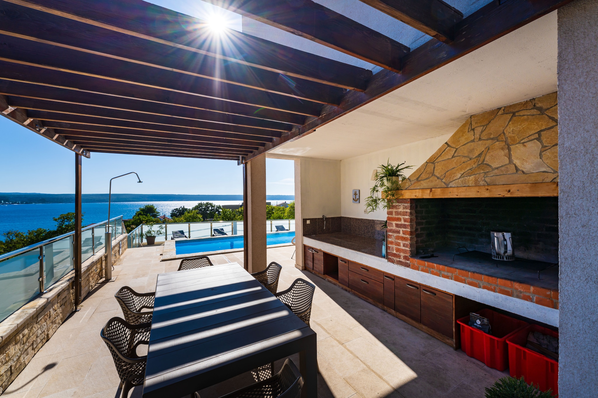 Sea view Villa Anpero-Ausstattung