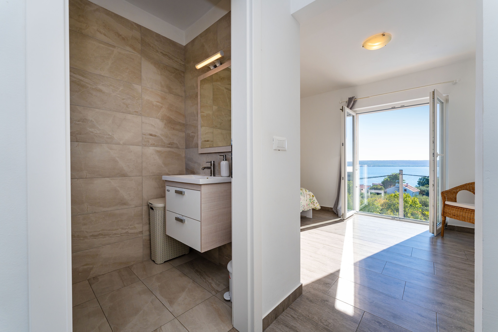 Sea view Villa Anpero-Badezimmer