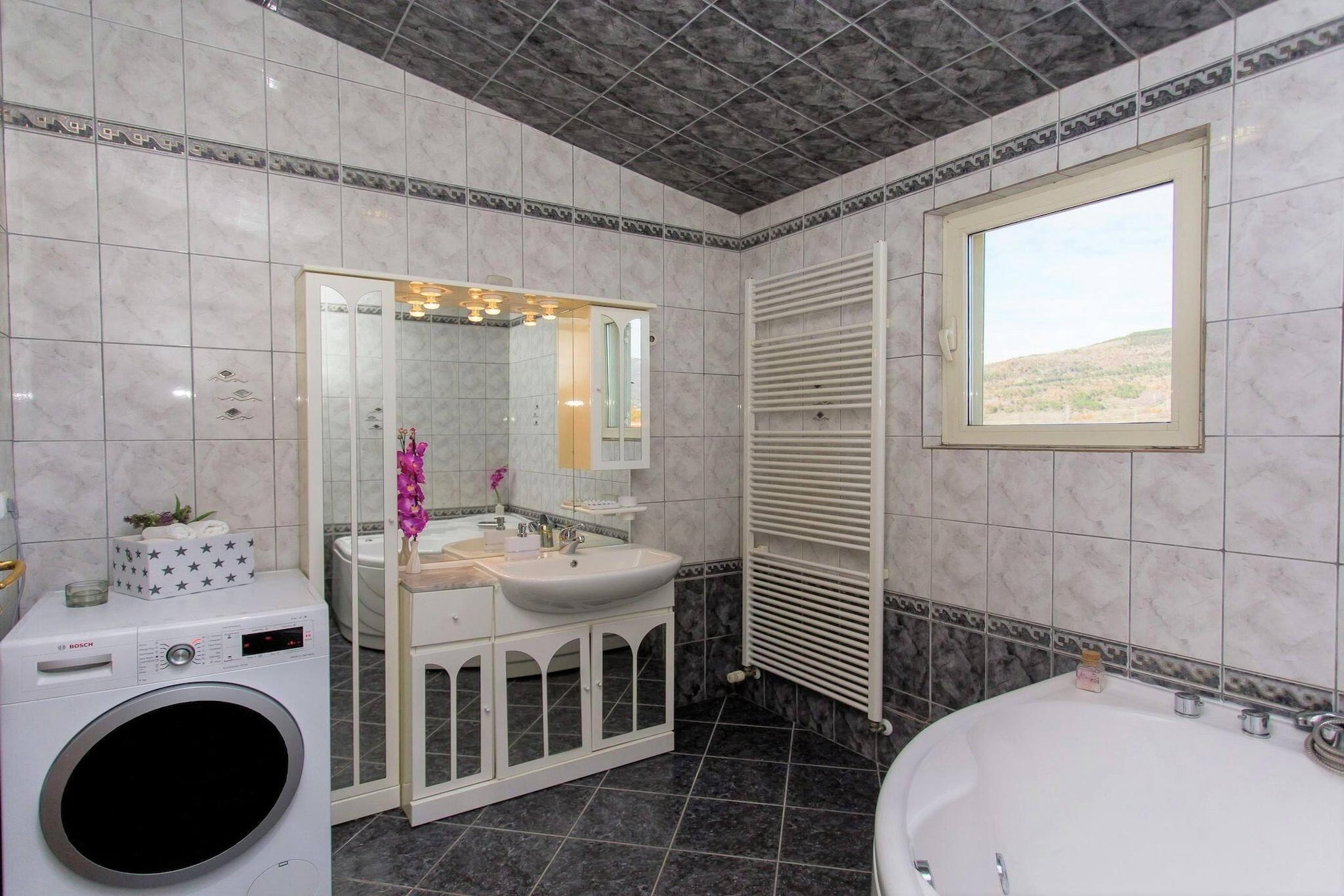 Sport & Spa Villa Neoric-Badezimmer