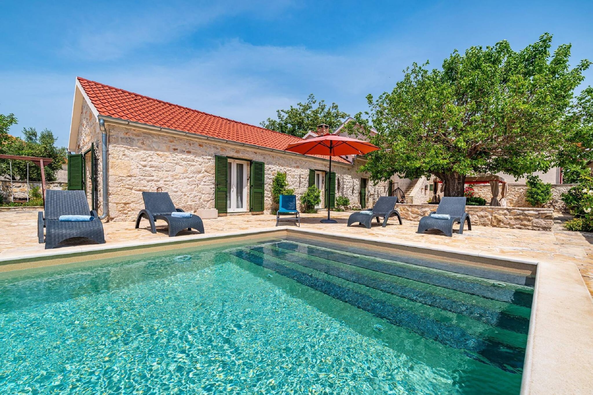 Authentic Villa Zvonko-Piscine