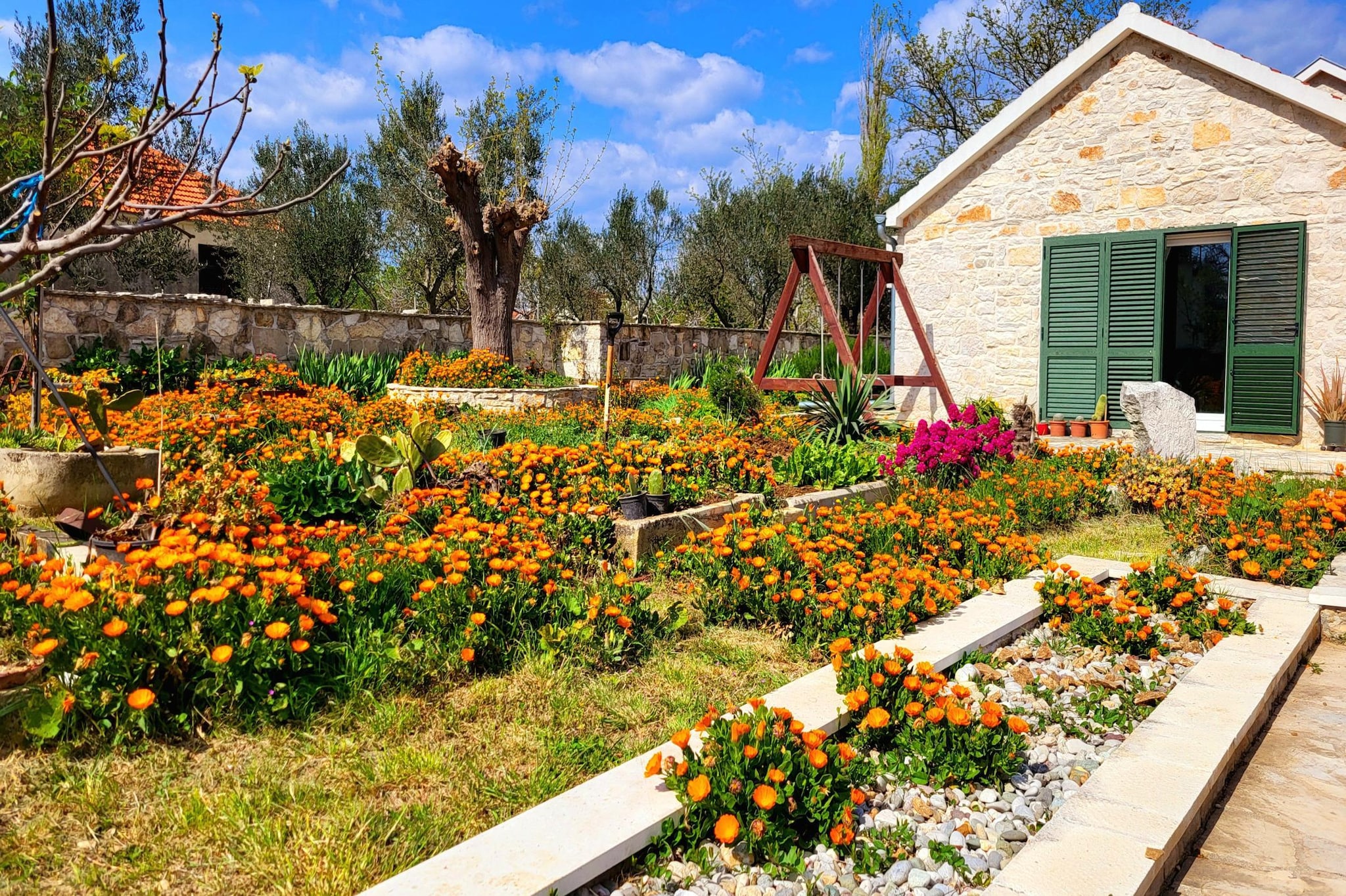Authentic Villa Zvonko-Jardins en été