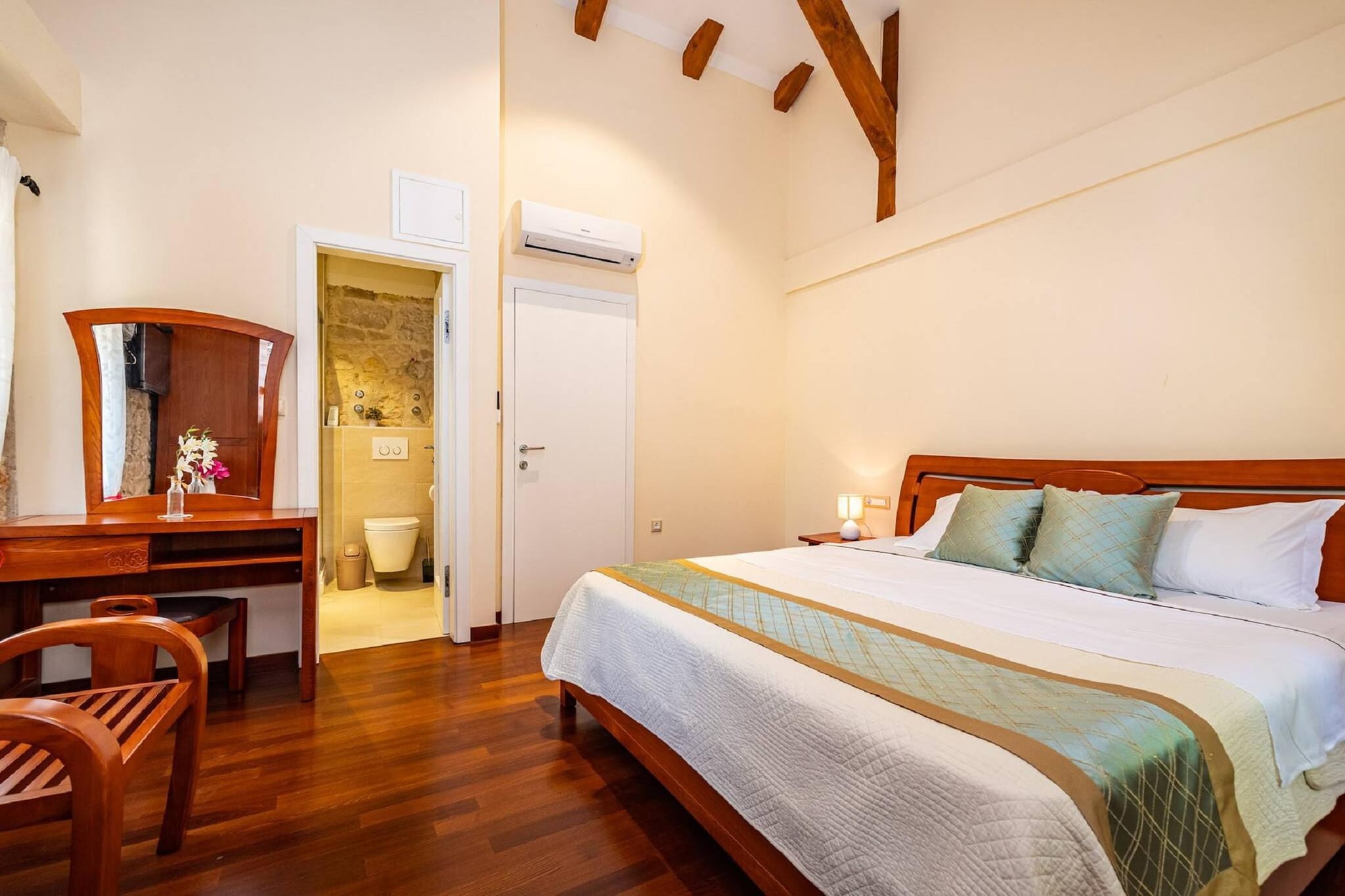 Authentic Villa Zvonko-Chambre