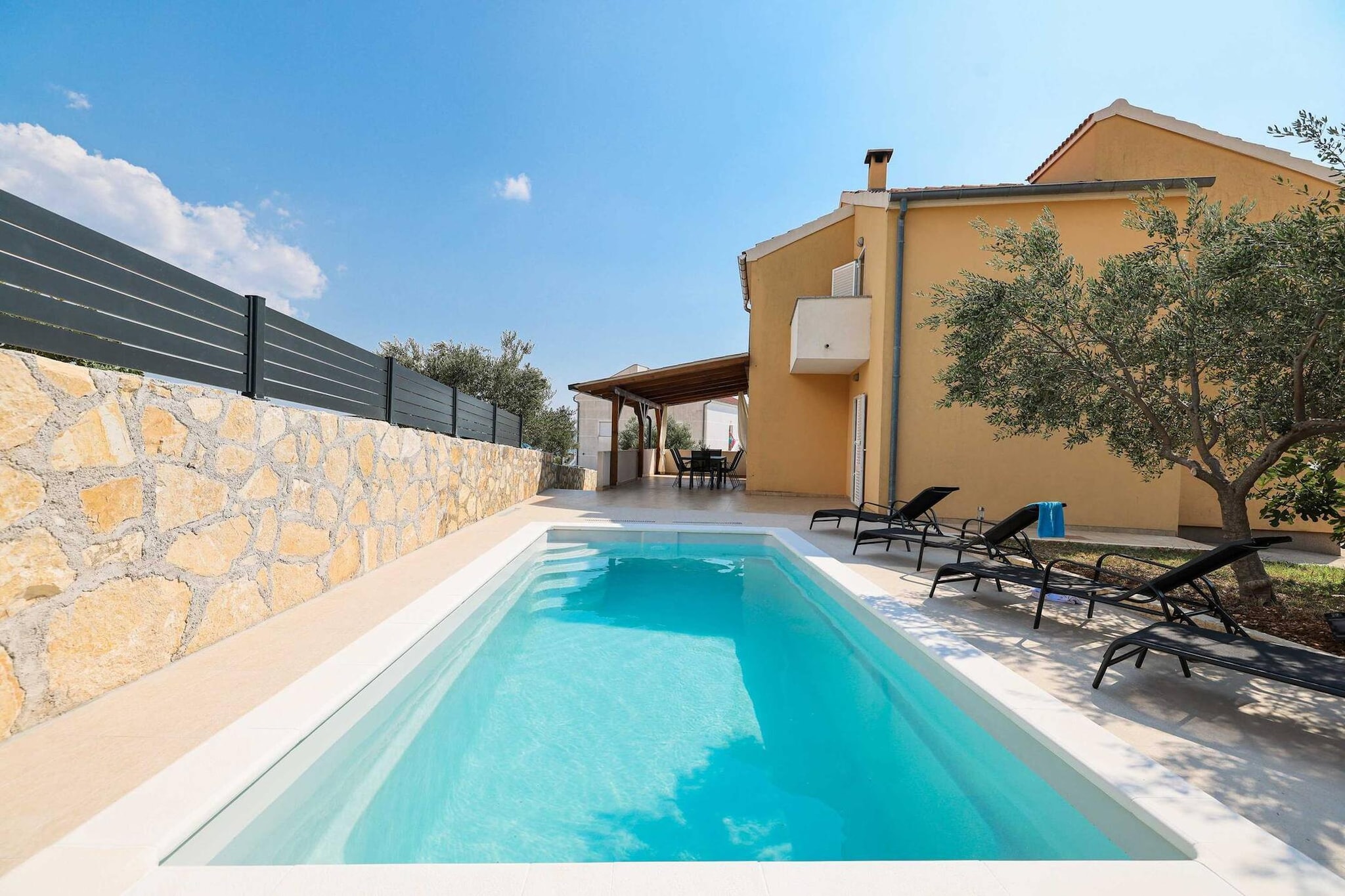 Holiday home Nekic-Piscine