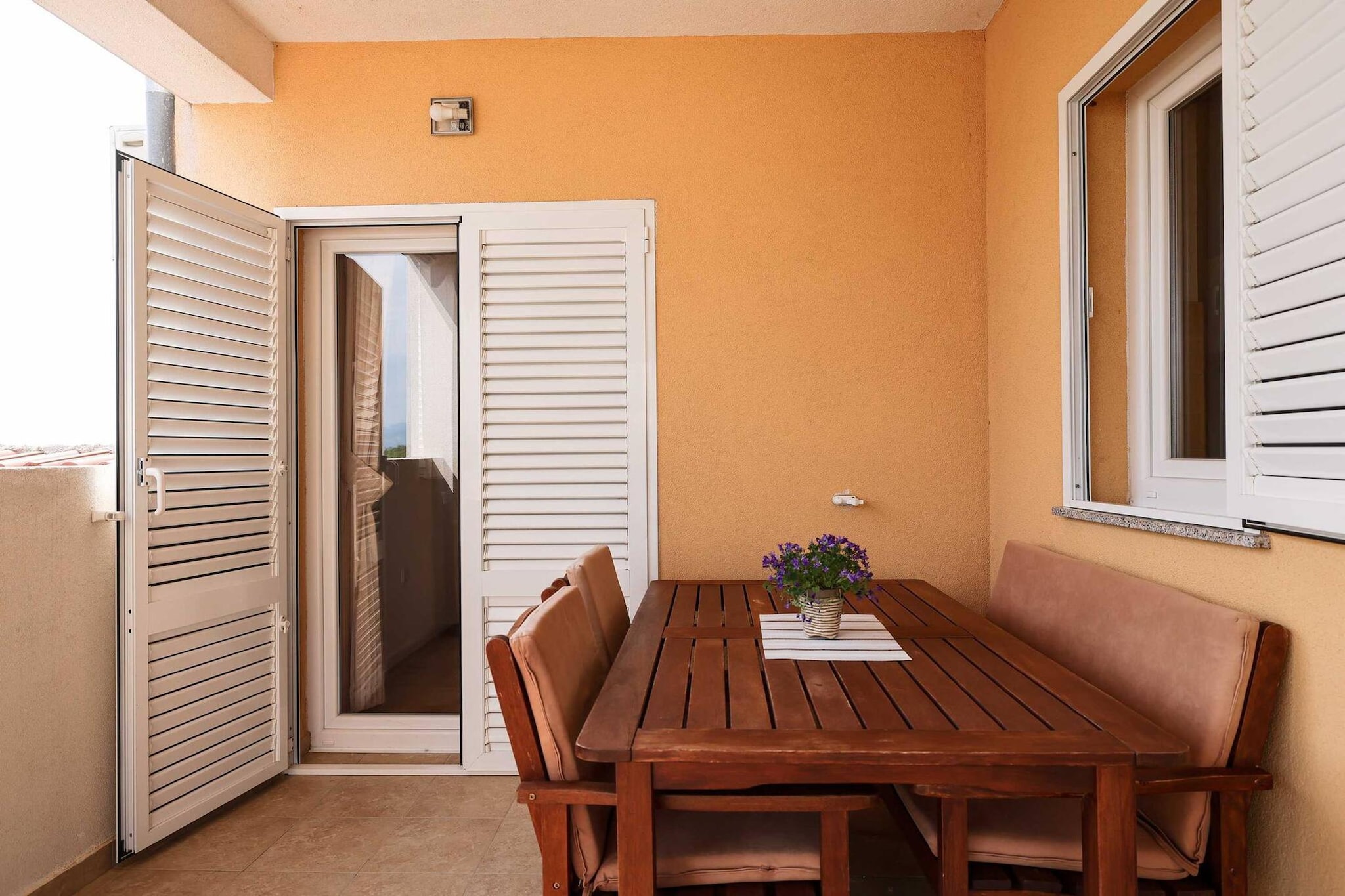 Holiday home Nekic-Salle à manger