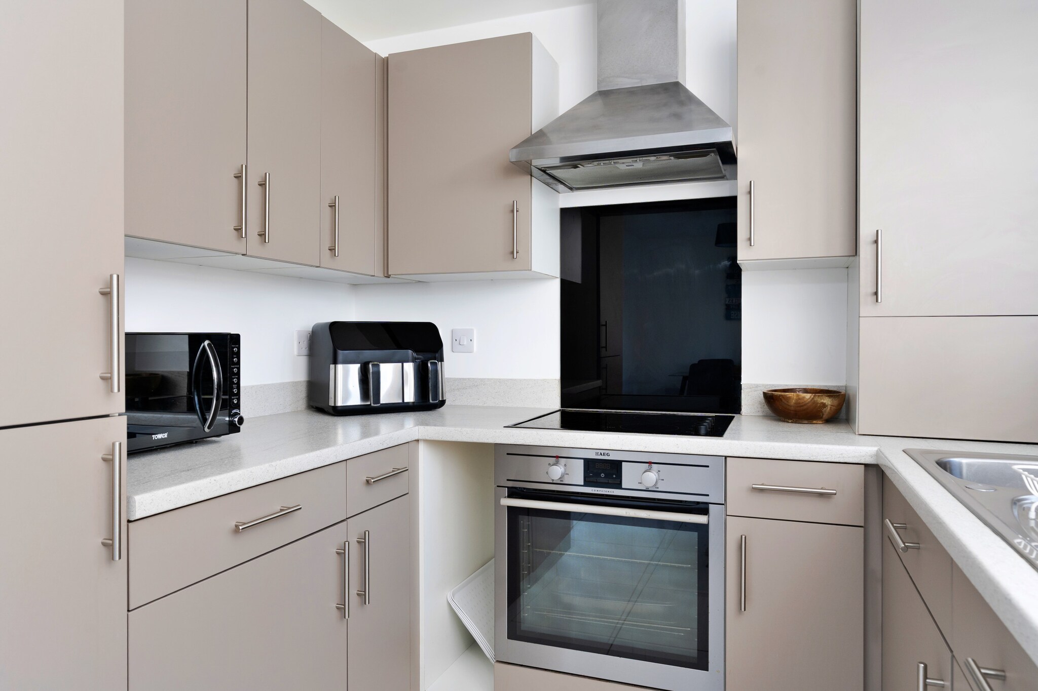 Ffordd Y Meillion - Kitchen