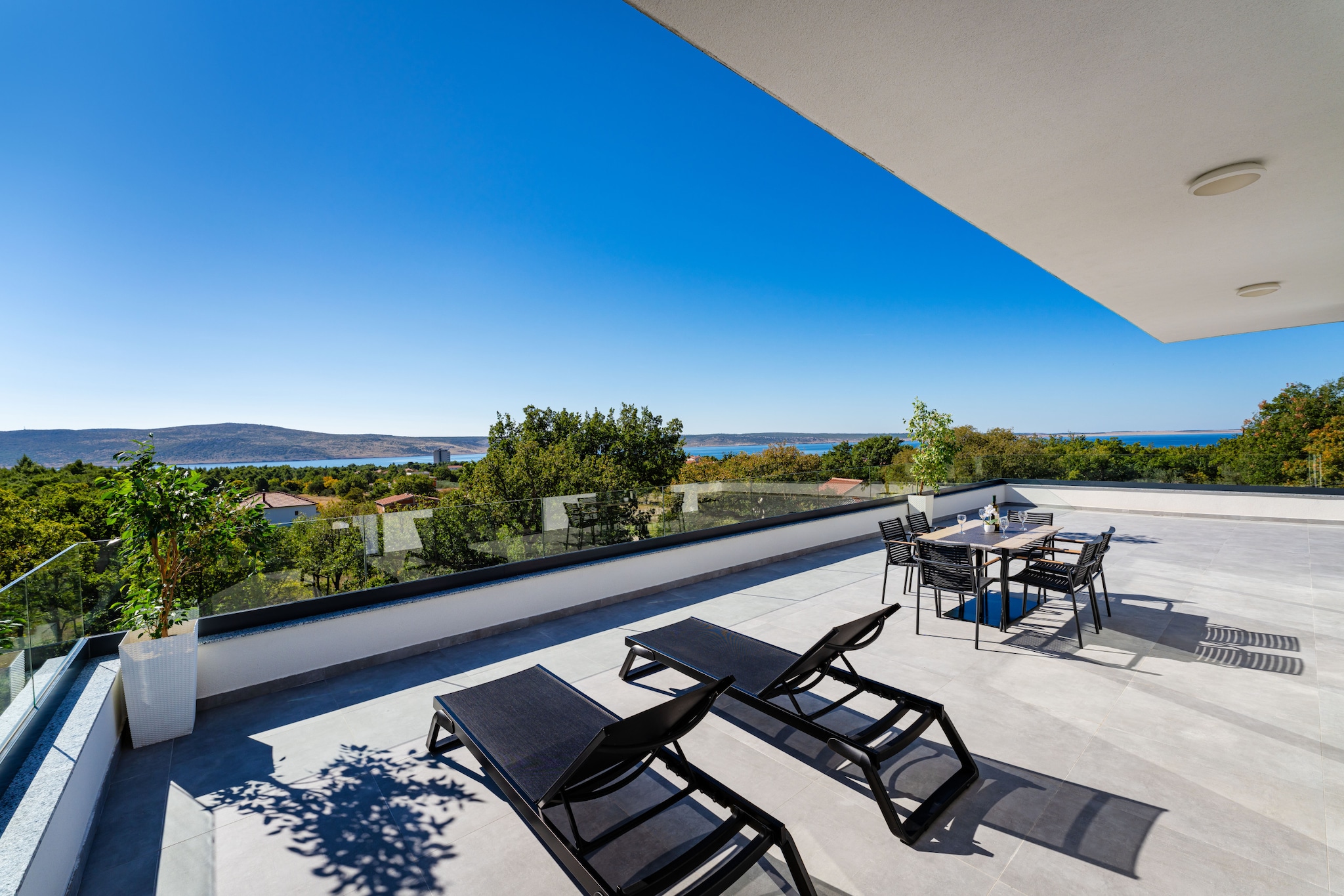 Sea view Villa Senti-Terrasbalkon