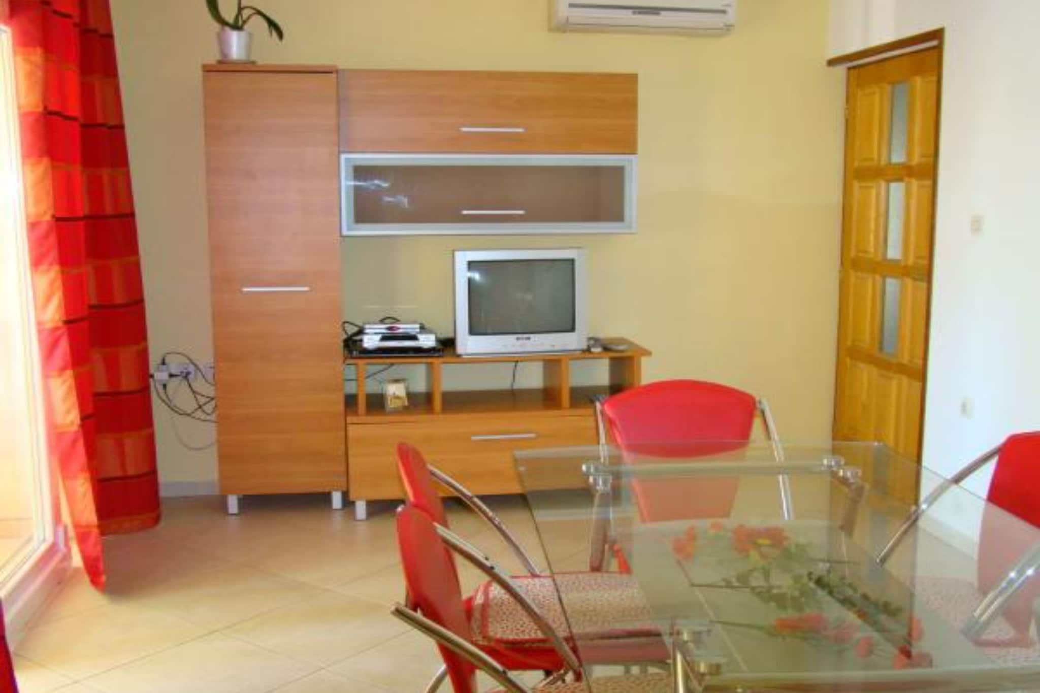 Apartments Snježana - Two bedroom apartment A2-Buitenlucht