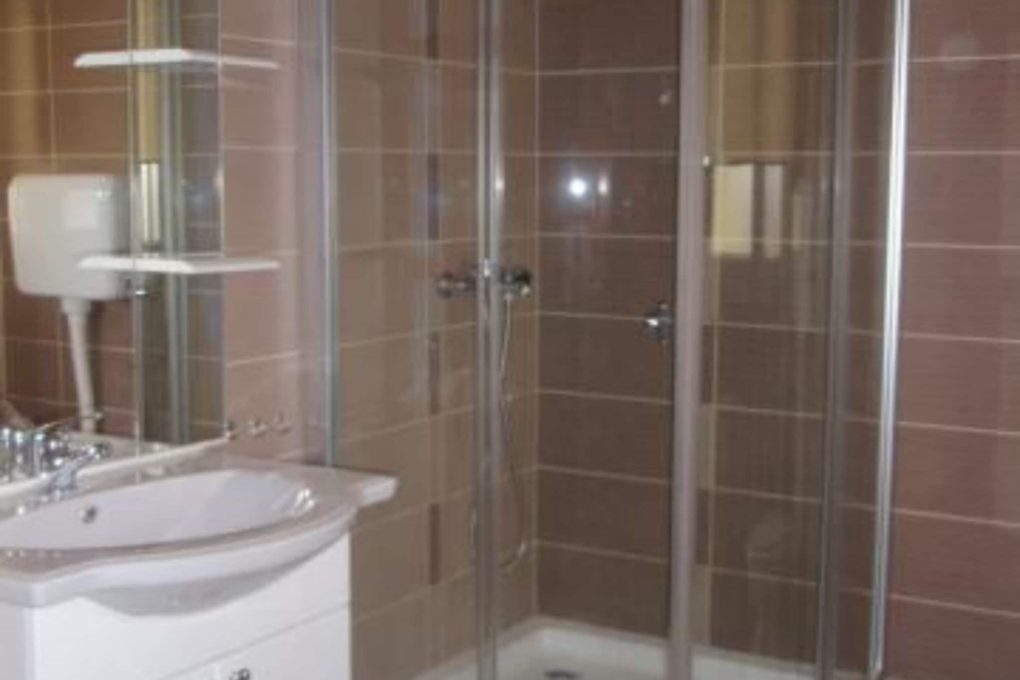 Apartments Snježana - Two bedroom apartment A2-Badkamer